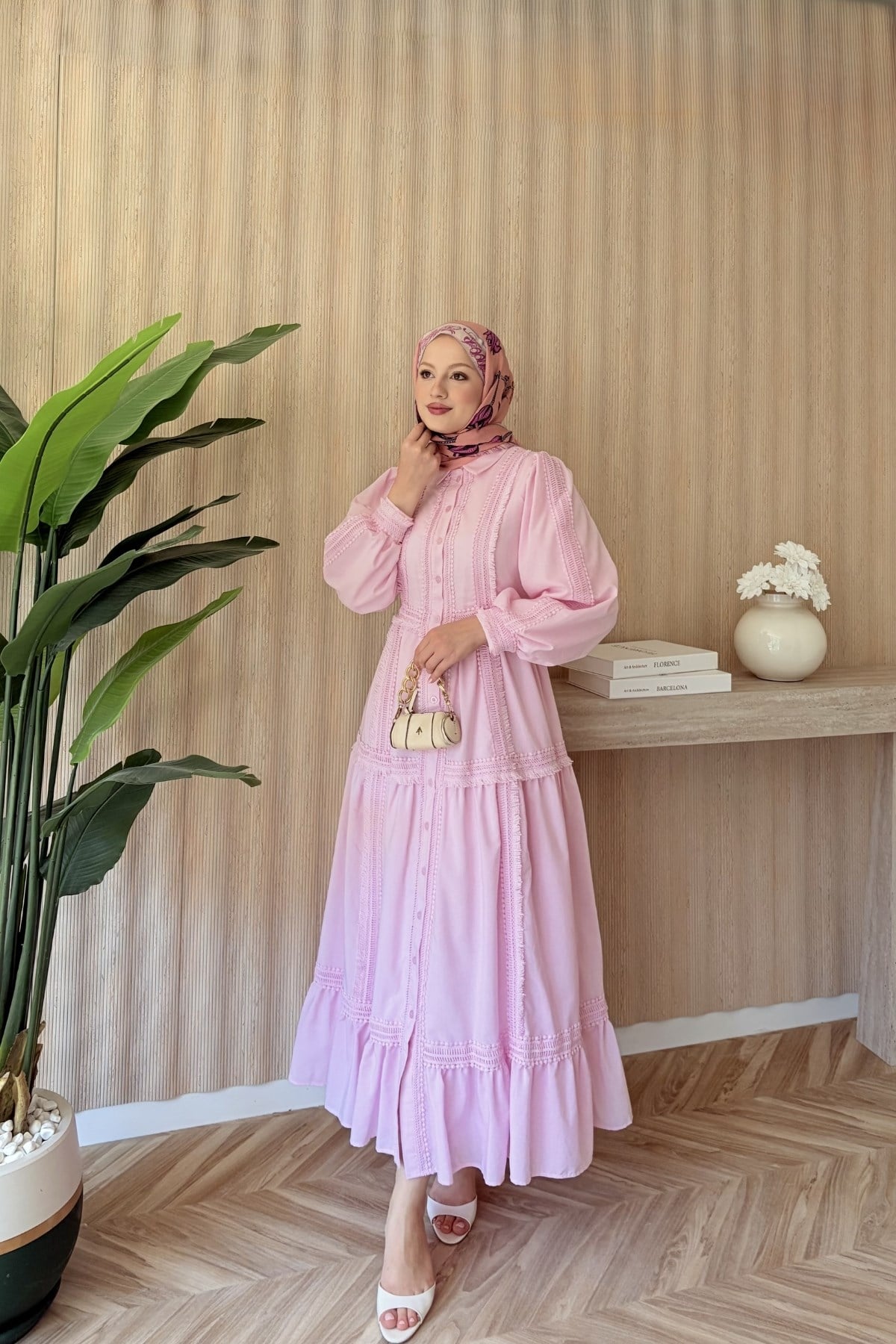 Linda Elbise Pembe