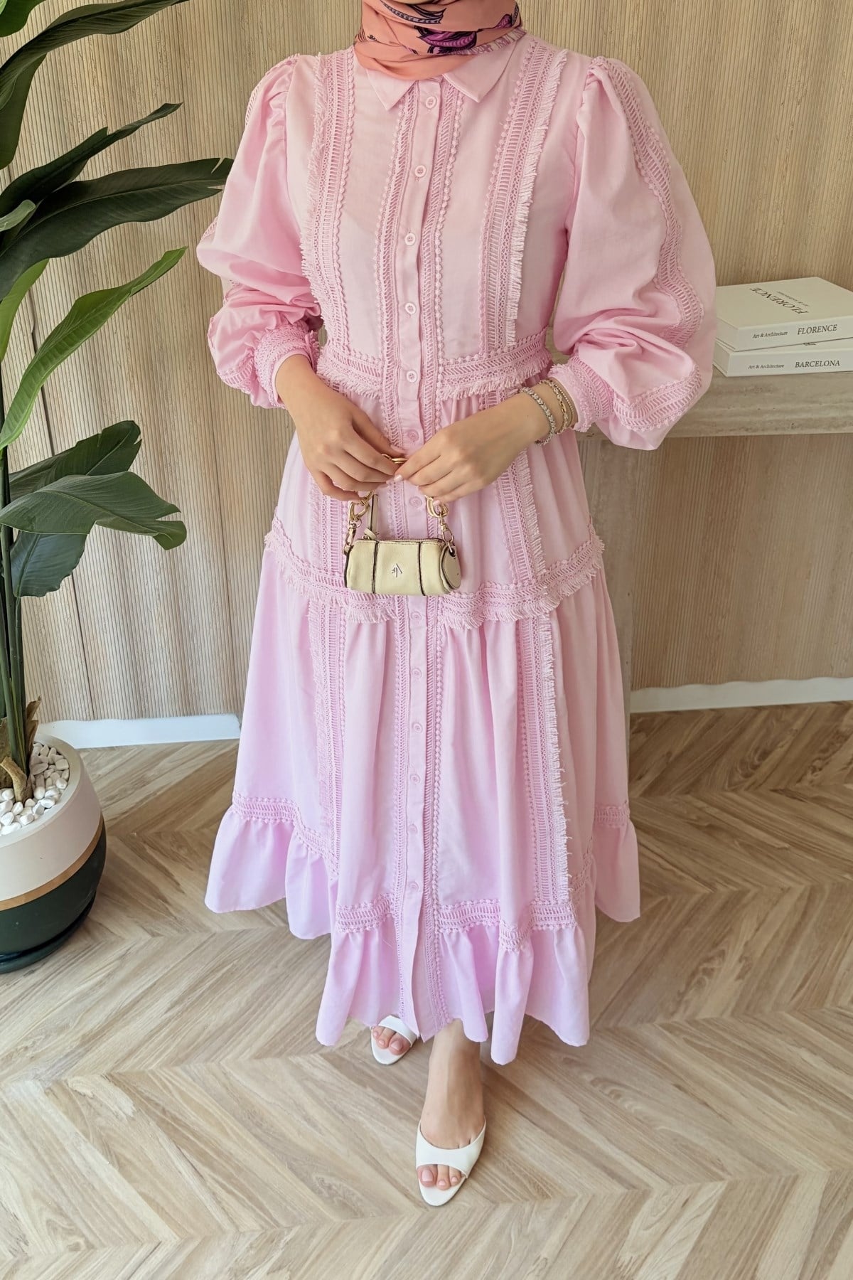 Linda Elbise Pembe