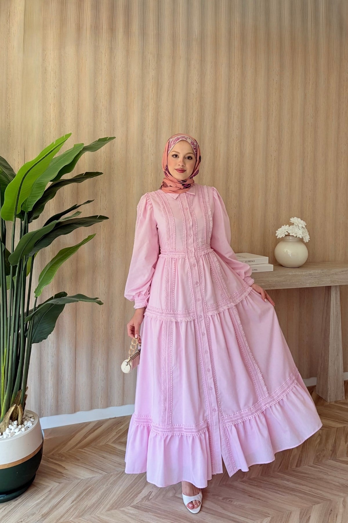 Linda Elbise Pembe