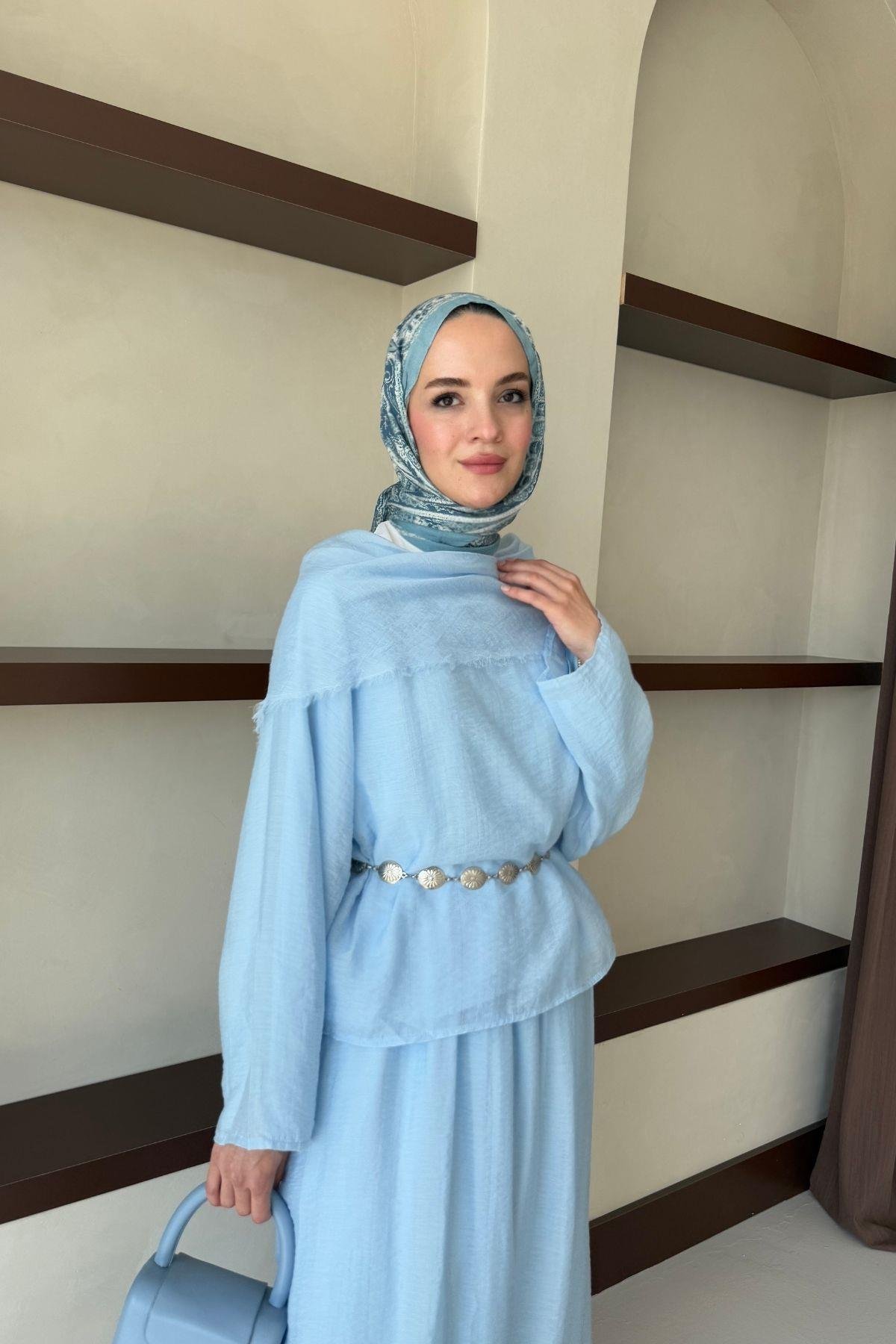 Livya Şal Yaka Takım Mavi