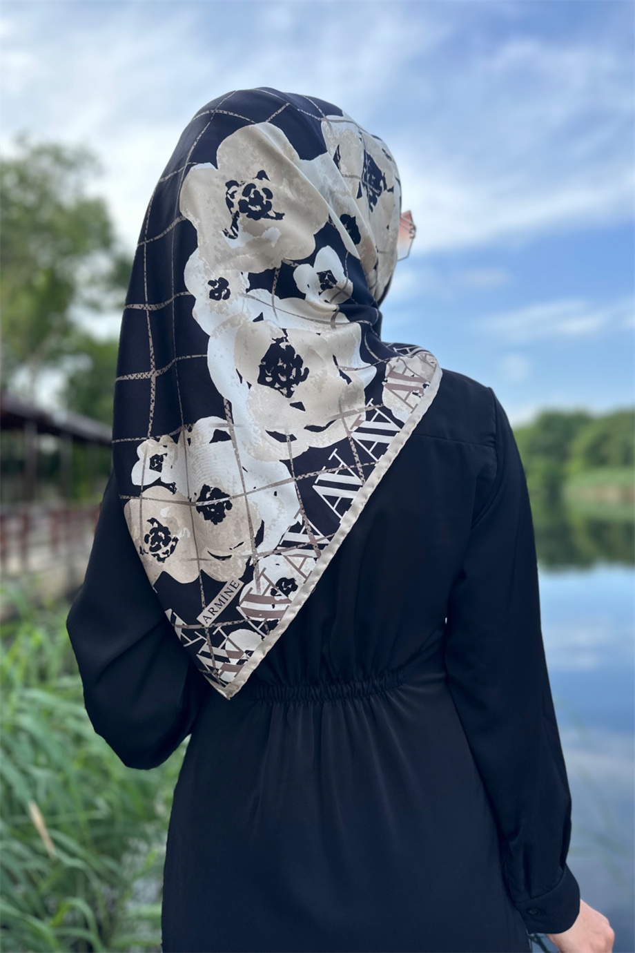 Lora Elbise Siyah
