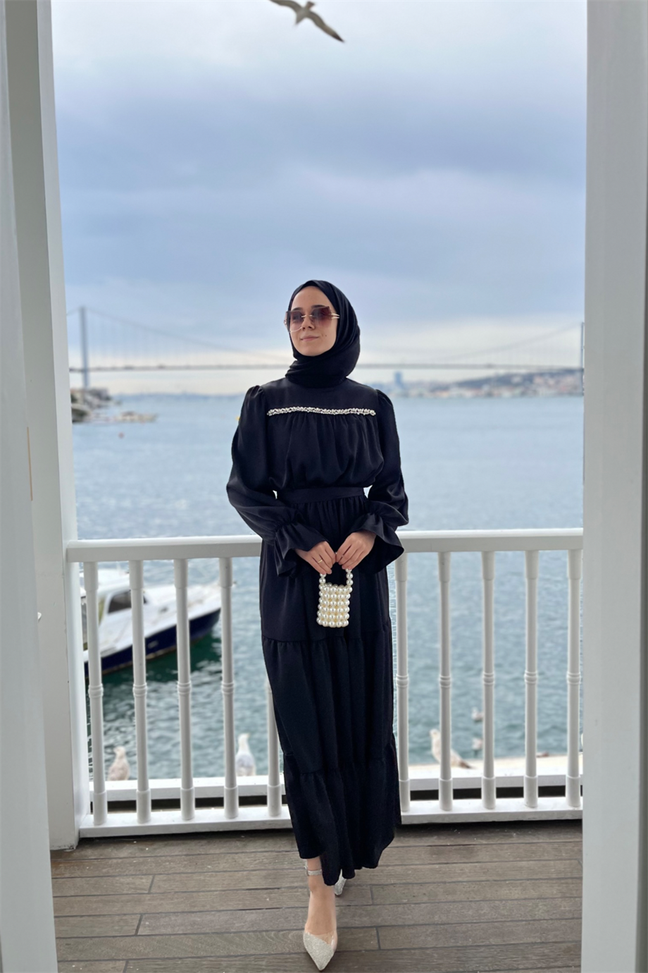 Loren Elbise Siyah