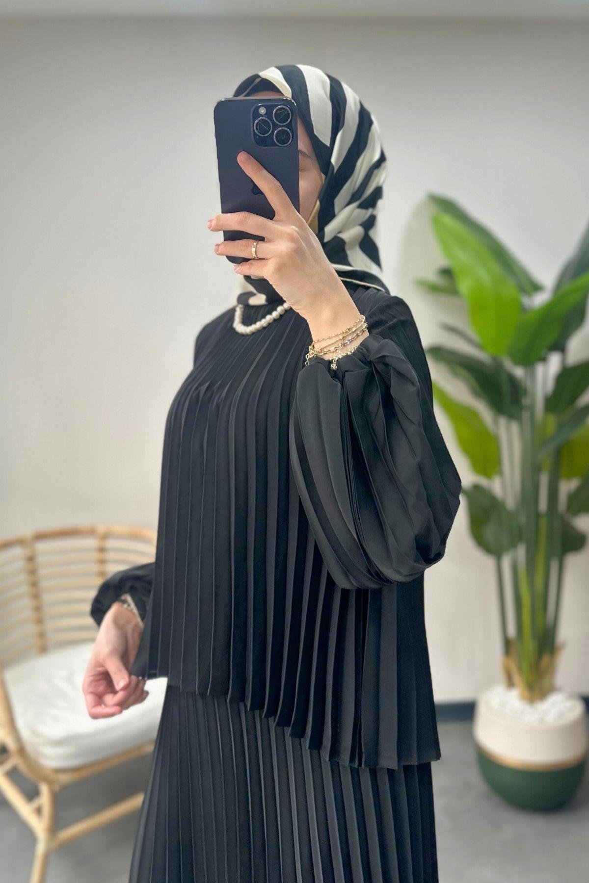 Milena Takım Siyah