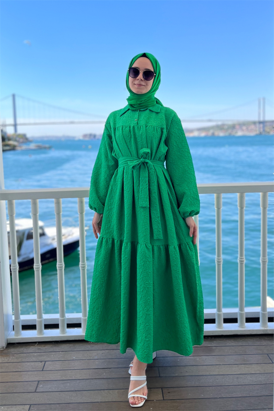 Nora Elbise Yeşil