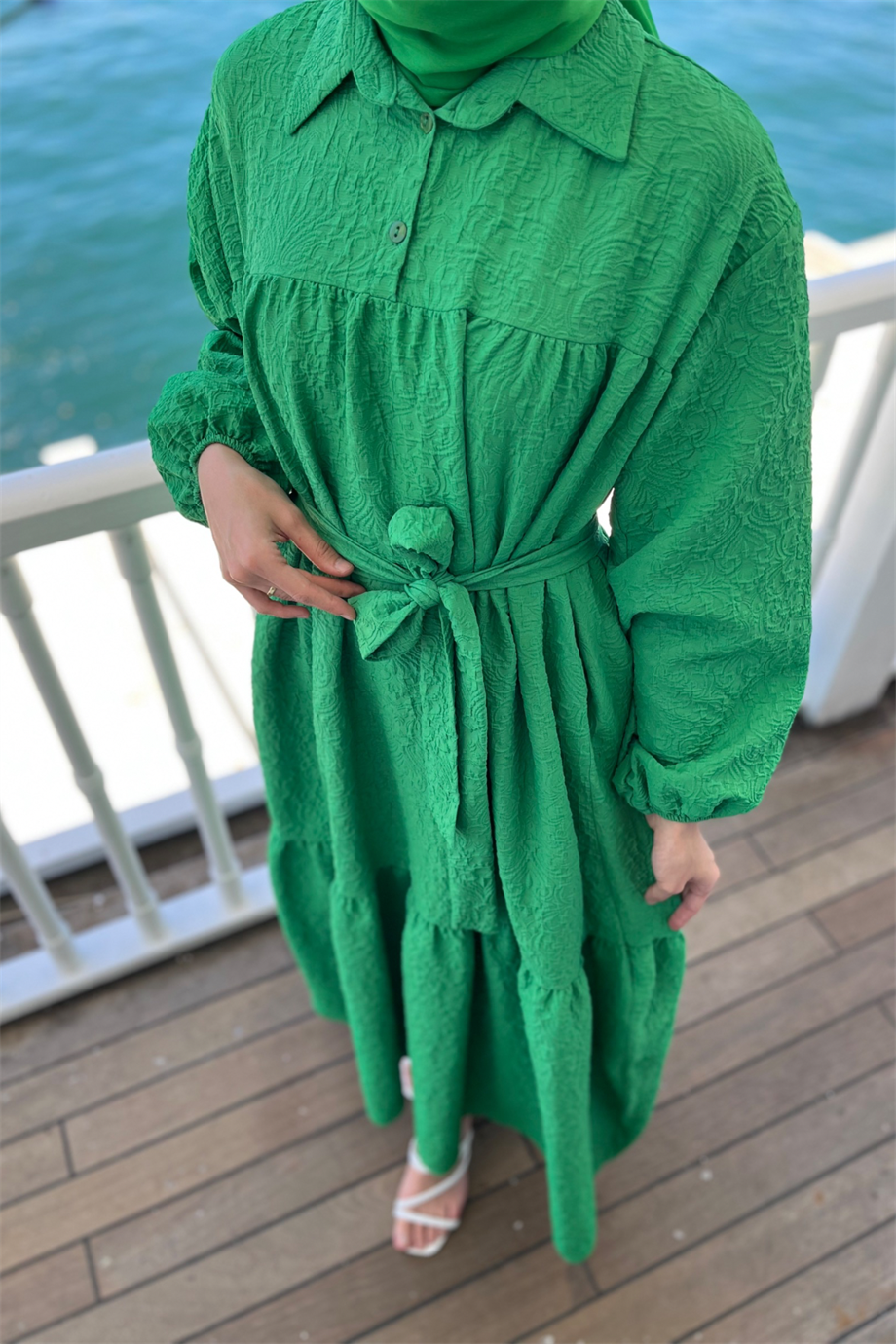 Nora Elbise Yeşil