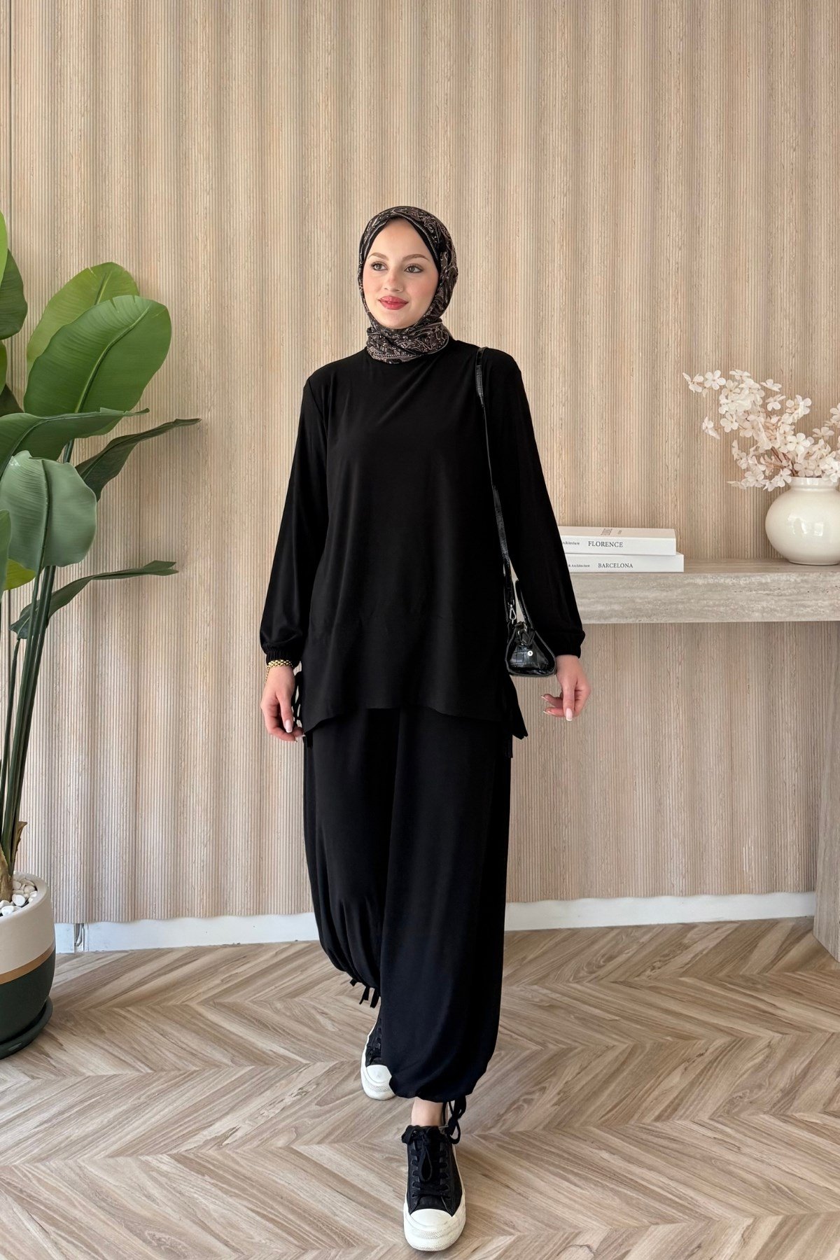 Pelta Şalvarlı Takım Siyah