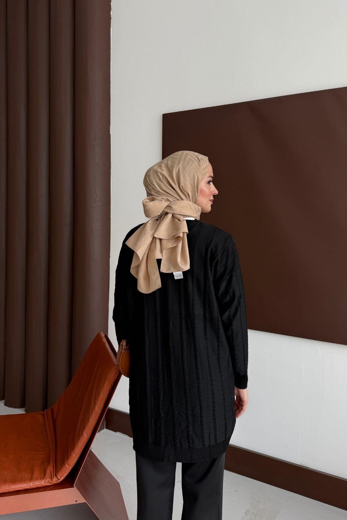 Premium Örgülü Triko Hırka Siyah