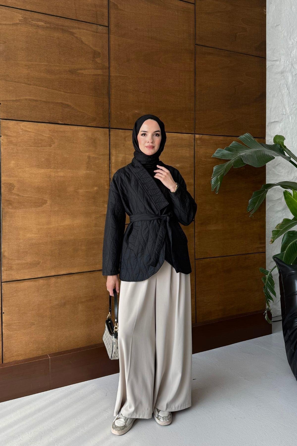 Premium Seri Kapitone Ceket Siyah