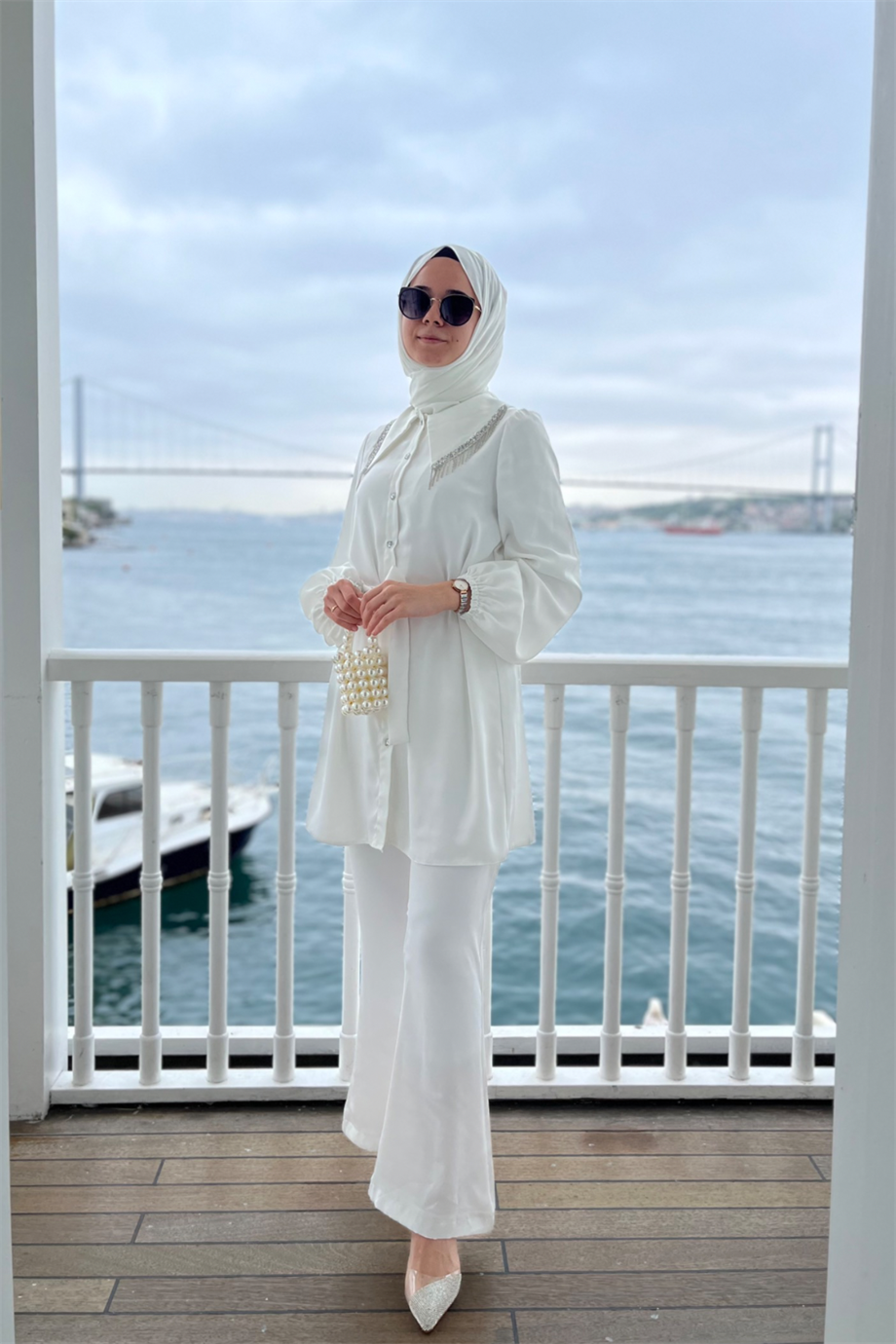 Rosy Takım Beyaz