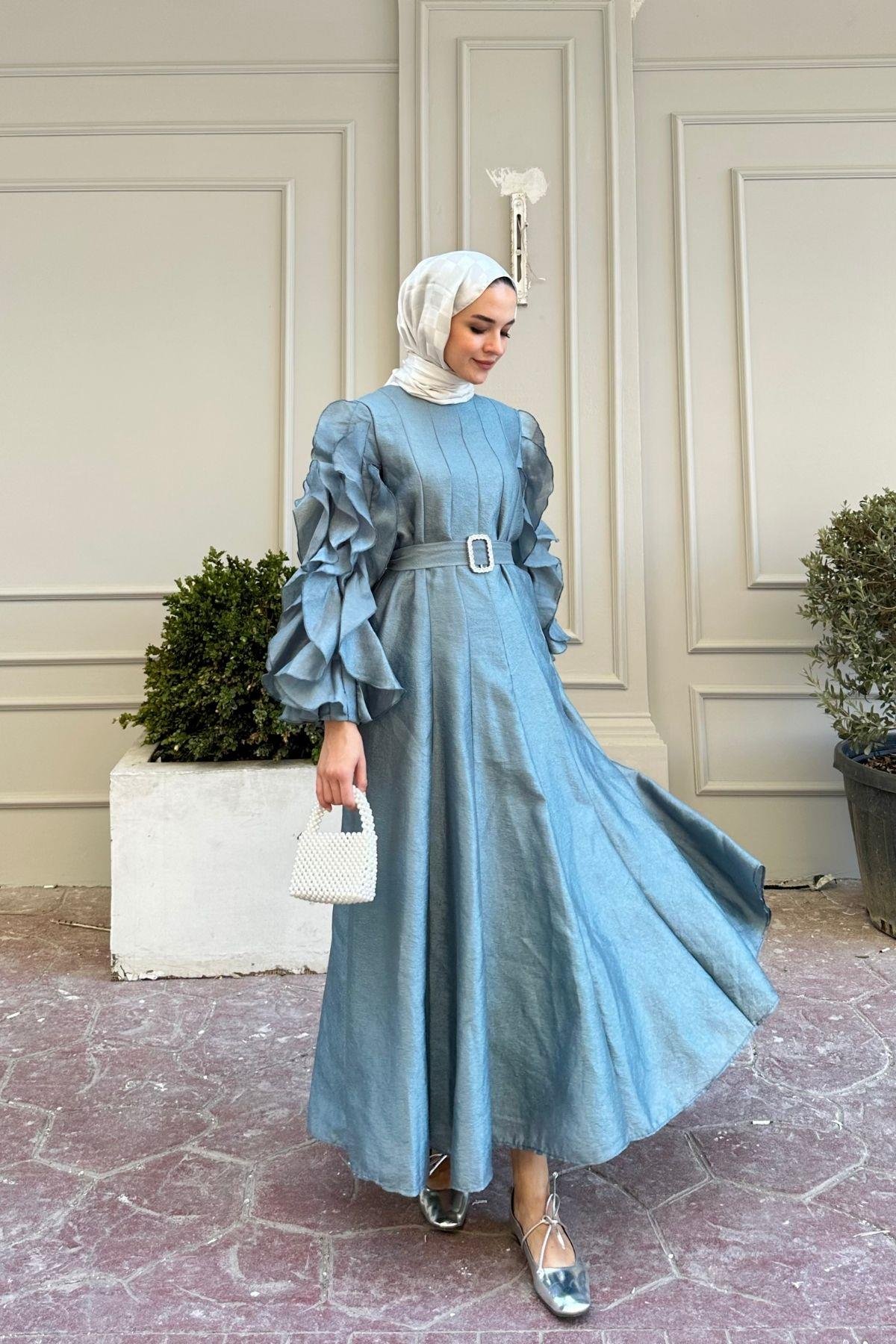 Taylor Elbise Mint