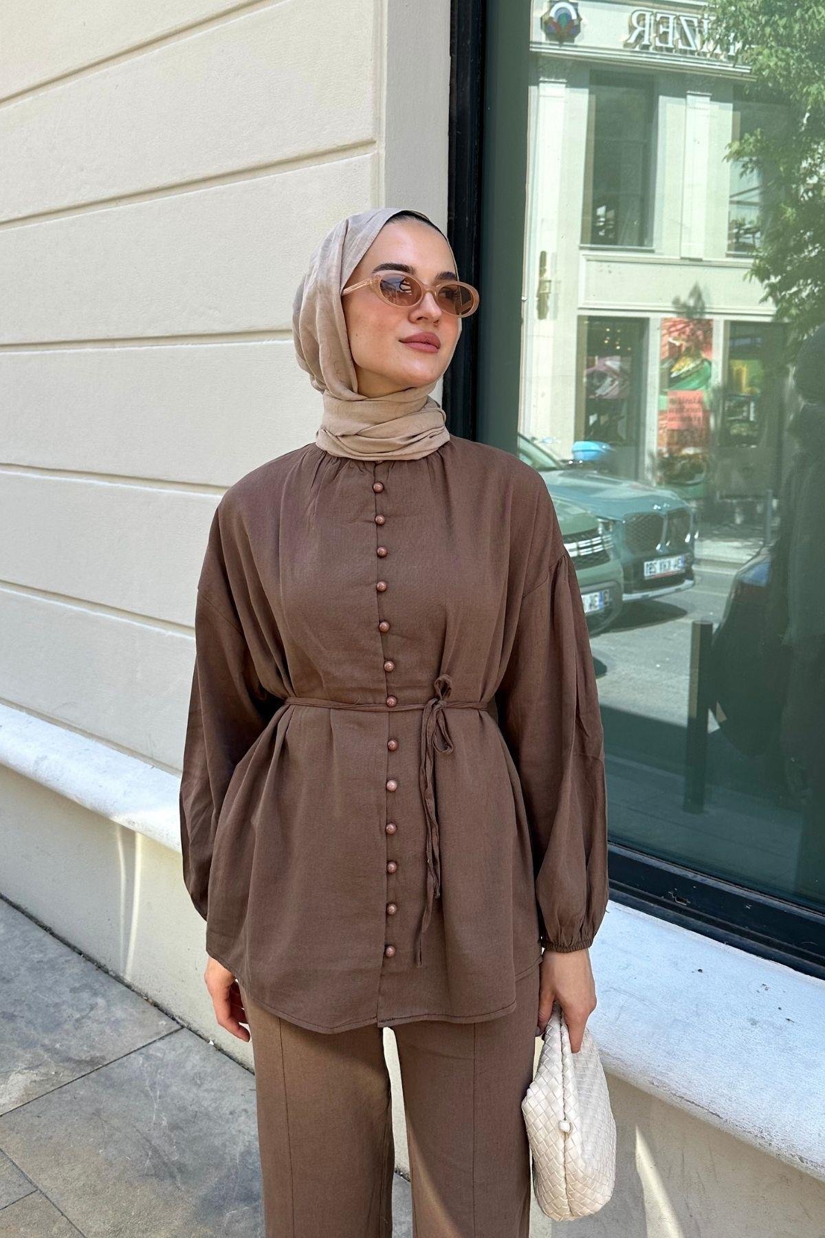 Tina Düğmeli Keten Takım Kahverengi