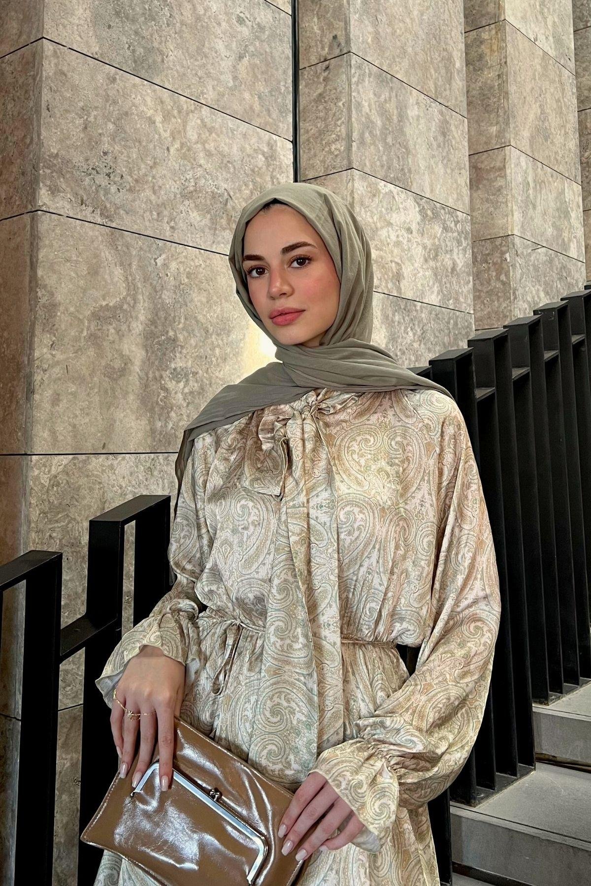 Zeya Saten Elbise Yeşil
