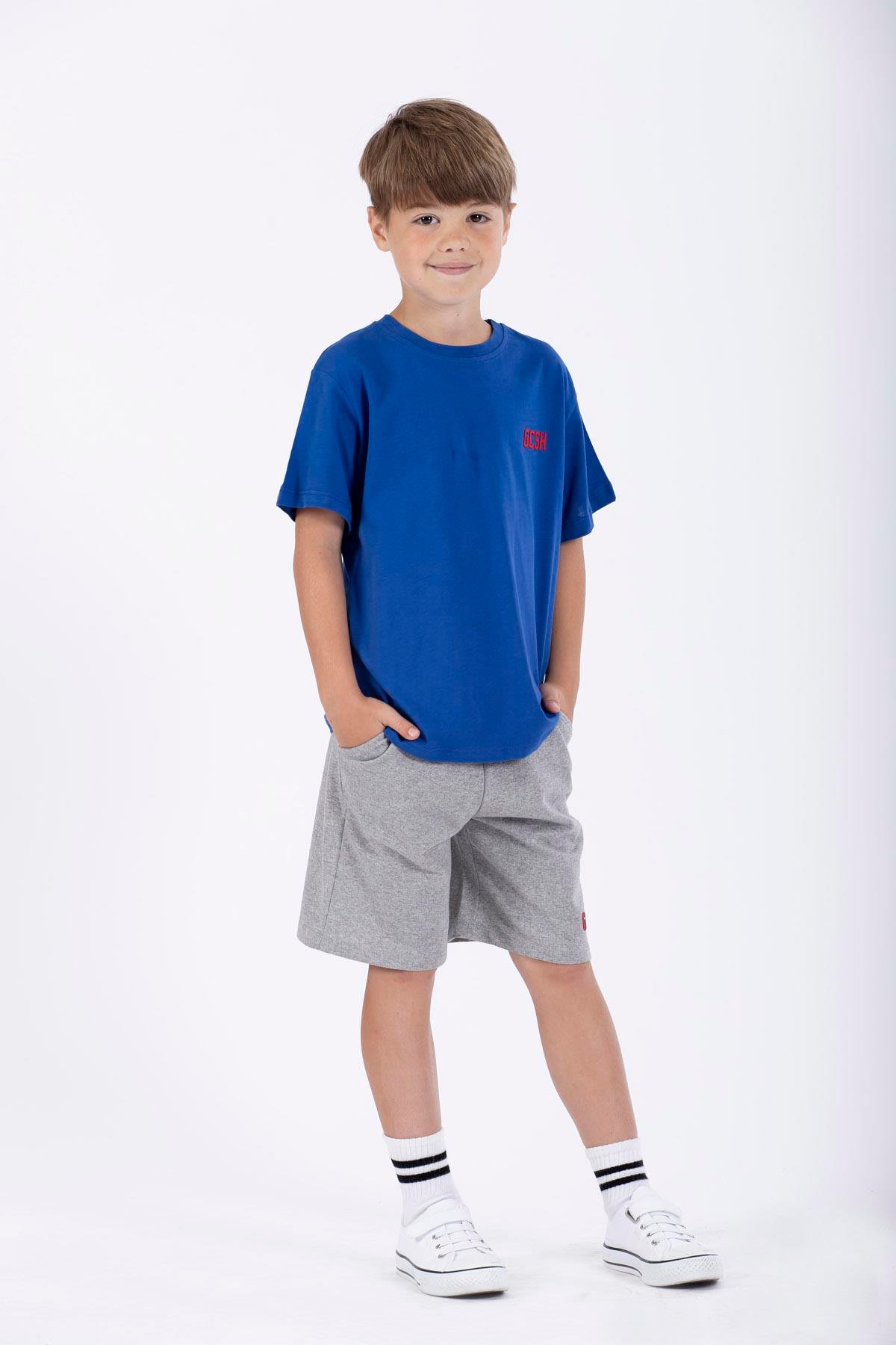 Bisiklet Yaka Kısa Kol GCSH Arma Baskılı Saks Renk Erkek Çocuk Sortlu Takım