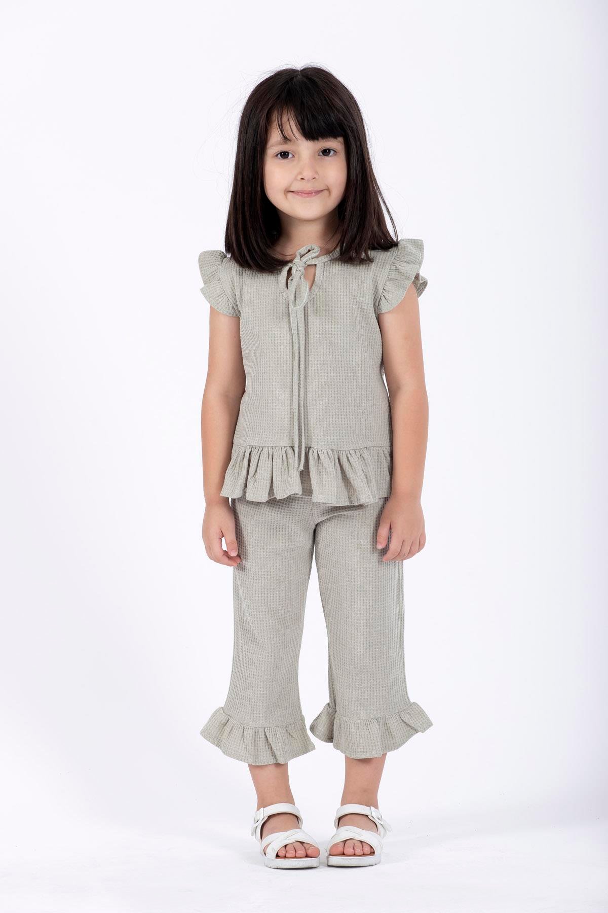 Bisiklet Yaka Kısa Kol Waffel Paca Fırfırlı Ikılı Takım Cagla Yesil Renk Kız Çocuk Ikılı Takım