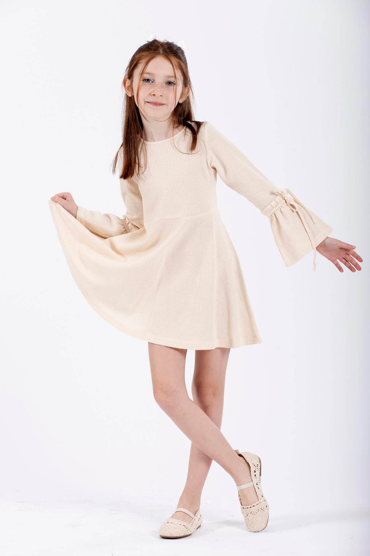 Bisiklet Yaka Uzun Kol Ekru Renk Kız Çocuk Elbıse