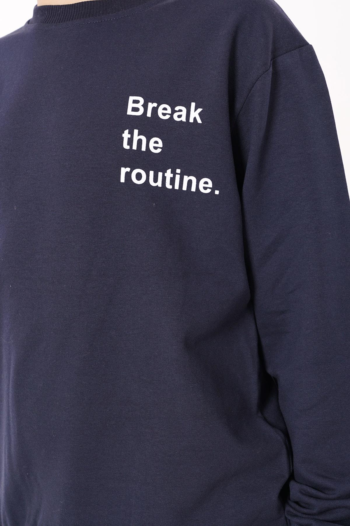 Bisiklet Yaka Uzun Kol Yazı Baskılı Lacivert Renk Erkek Çocuk Sweatshirt