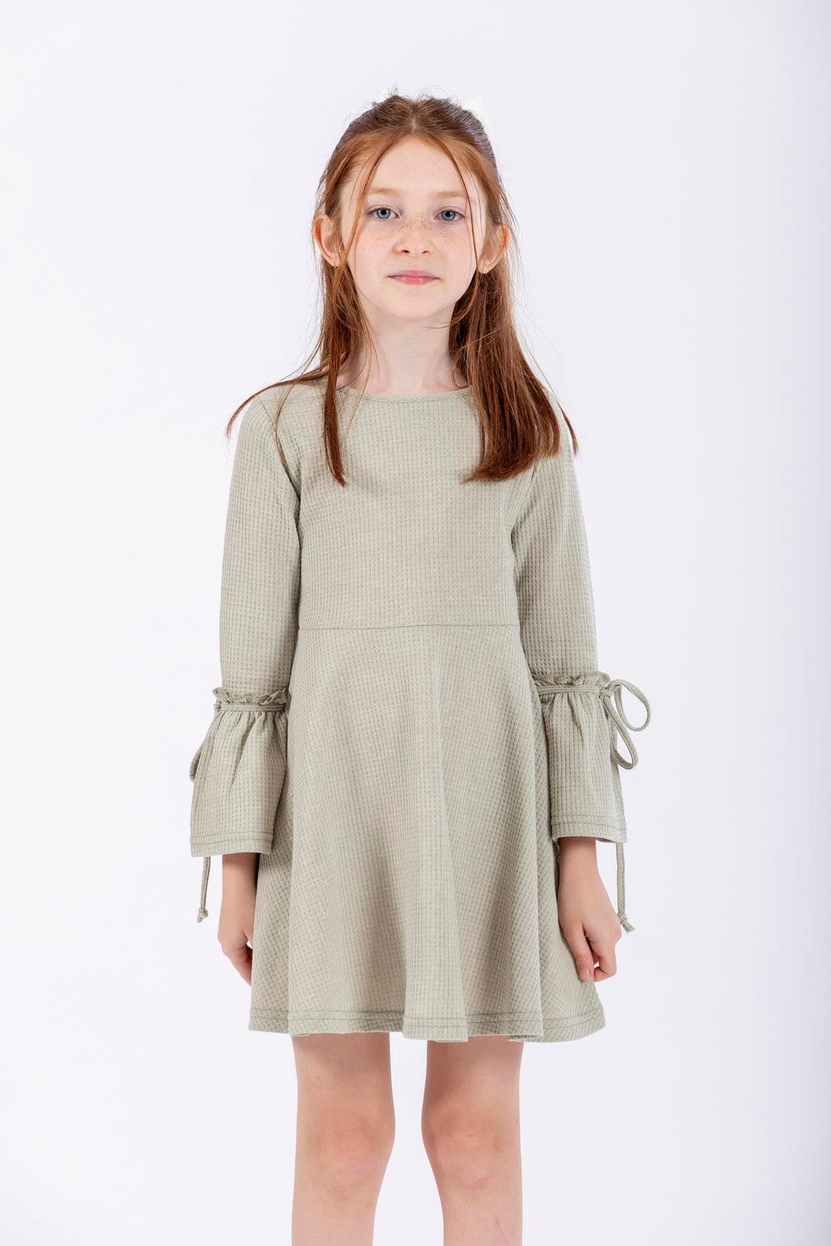 Bisiklet Yaka Uzun Kol Yeşil Renk Kız Çocuk Elbıse