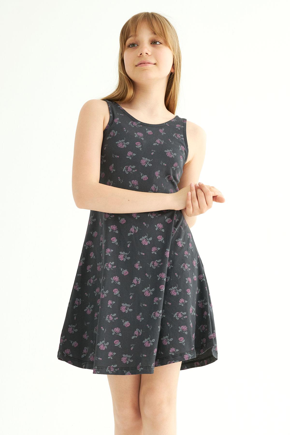 Yuvarlak Yaka Sıfır Kol Gül Metraj - Siyah Renk Kız Çocuk Elbıse
