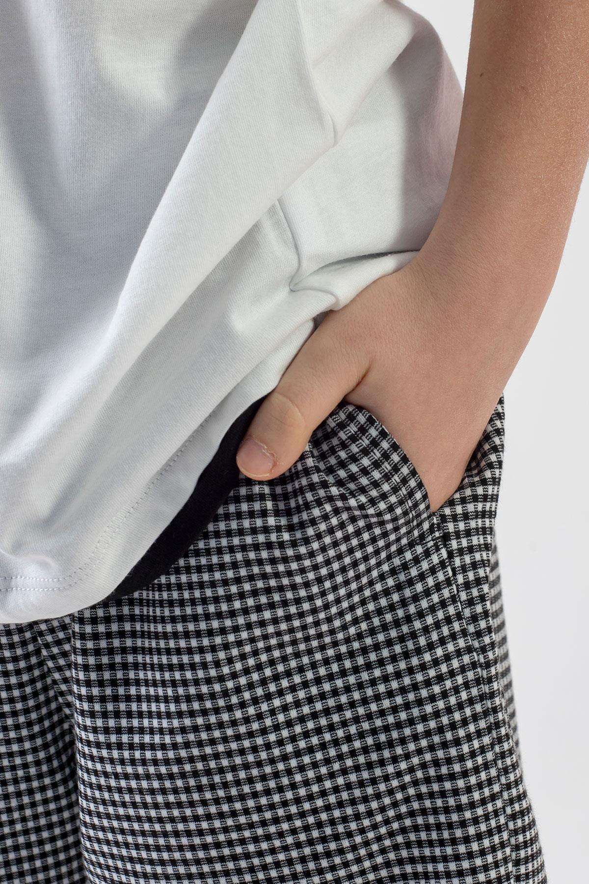 Bisiklet Yaka Kısa Kol Ekru Sıyah Renk Erkek Cocuk Sortlu Takım