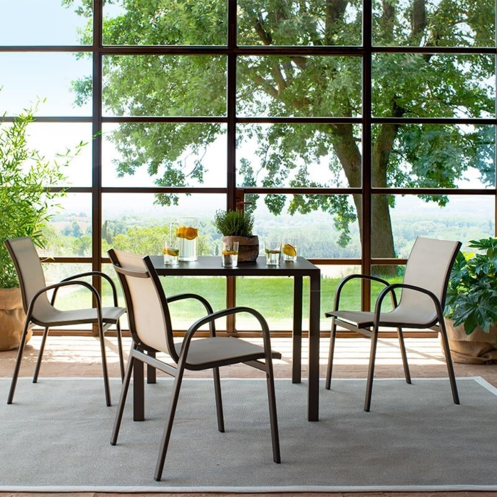 Emu Holly İstiflenebilir Kollu Sandalye