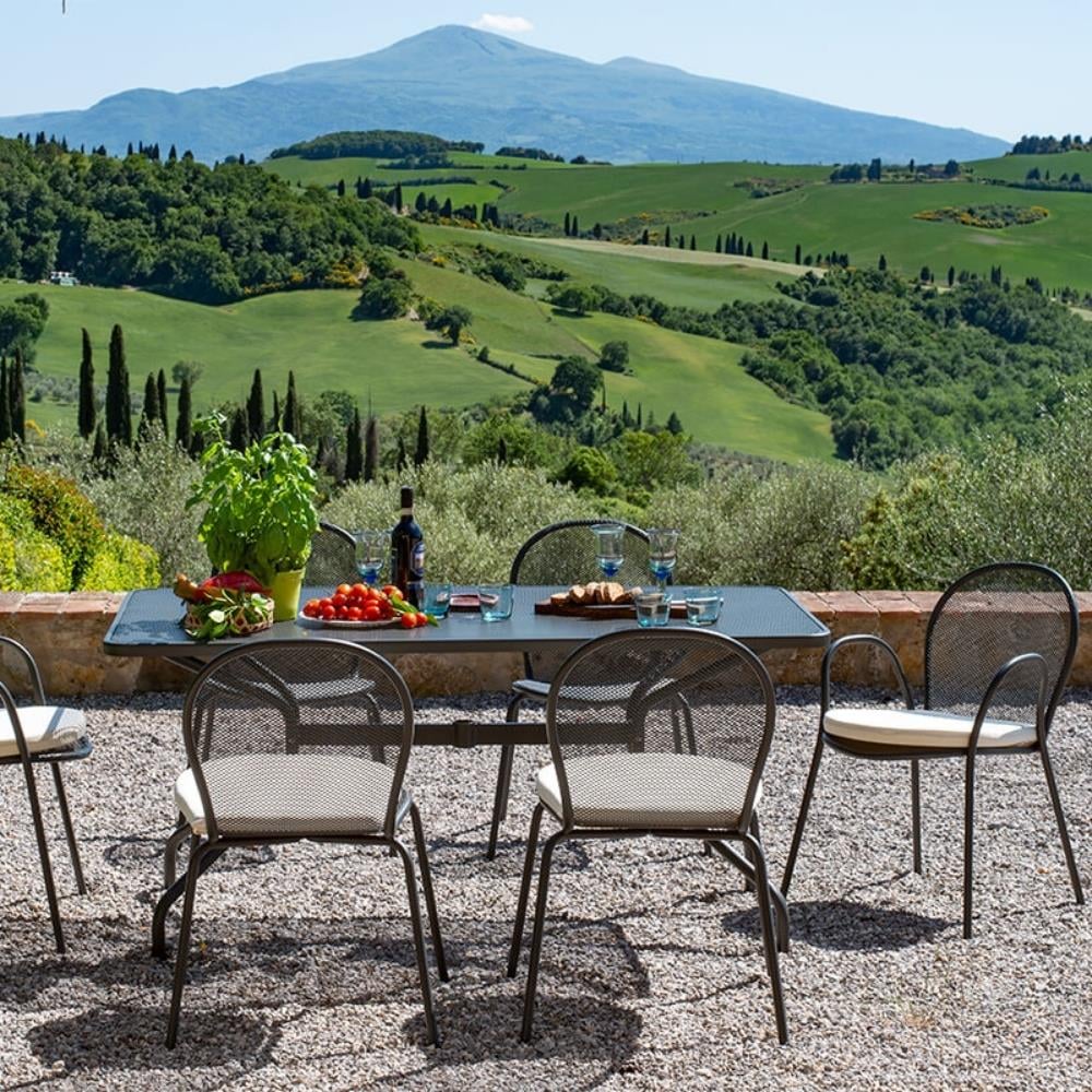 Emu Ronda İstiflenebilir Kolsuz Sandalye