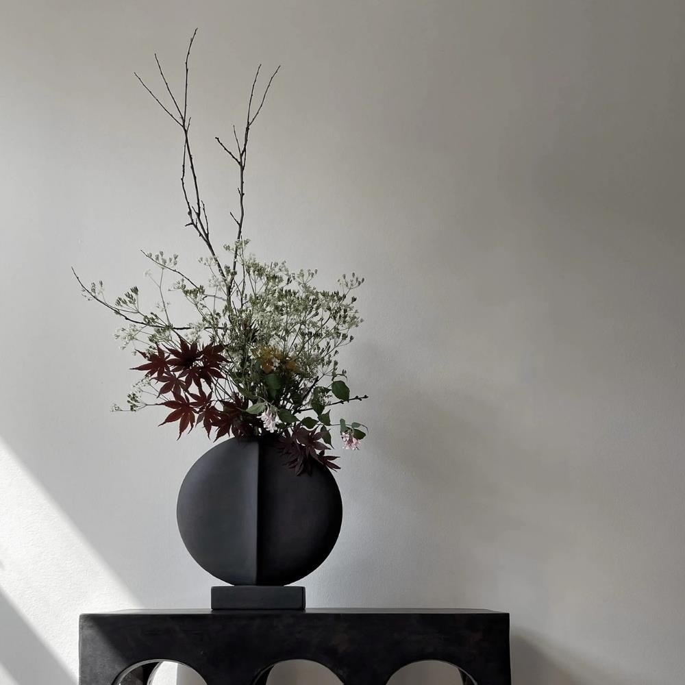 Guggenheim Vazo - Mini - Coffee