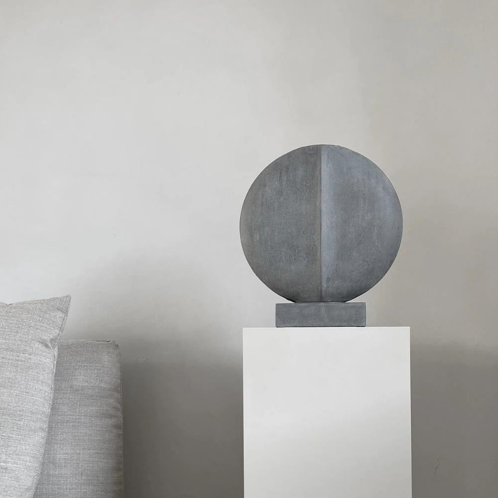 Guggenheim Vazo - Mini - Dark Grey