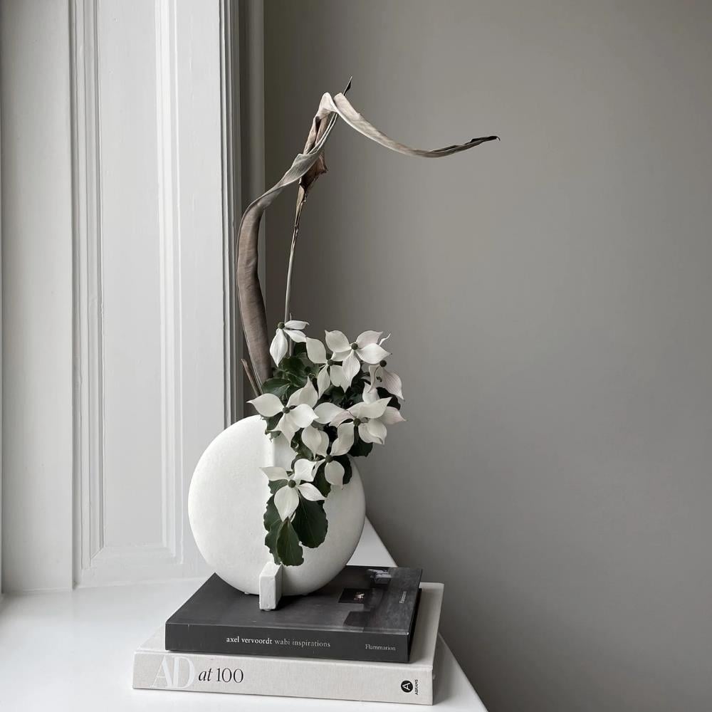 Guggenheim Vazo Petit - Bone White