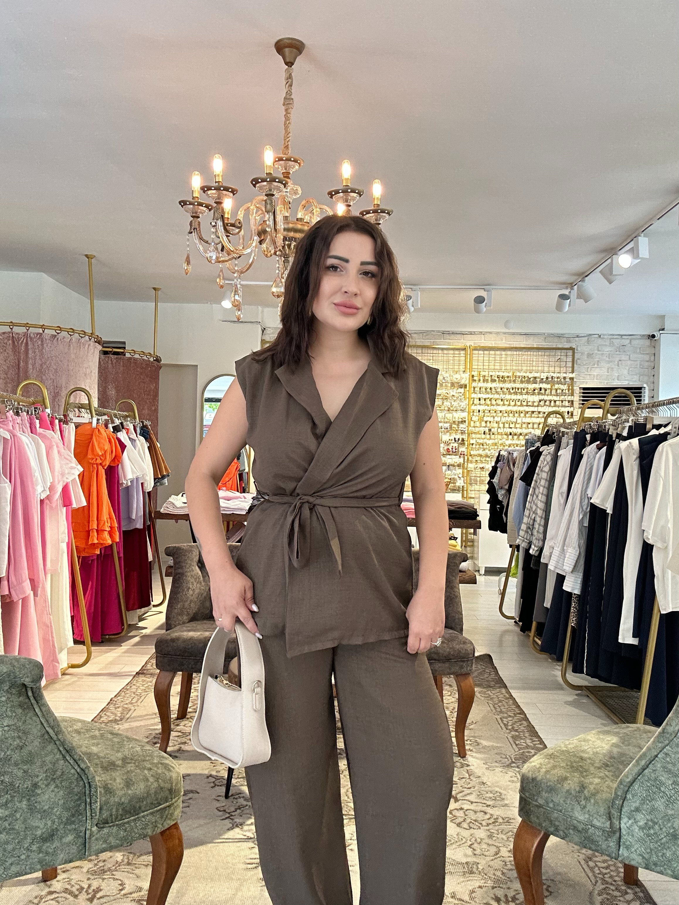 Belden Baglamalı Yelek Pantolon Takım Kahverengi