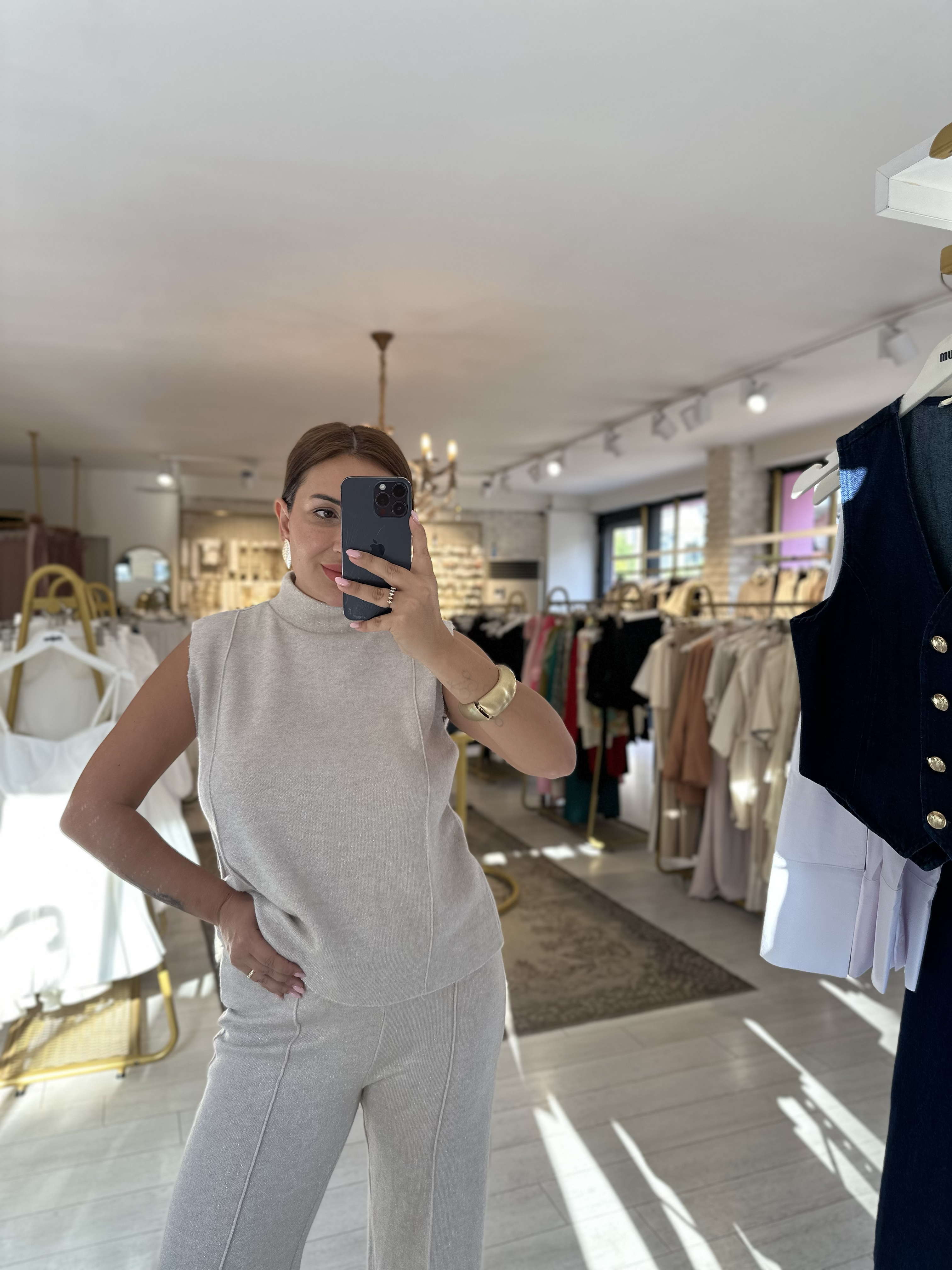 Bluz Pantolon Simli Takım Bej 