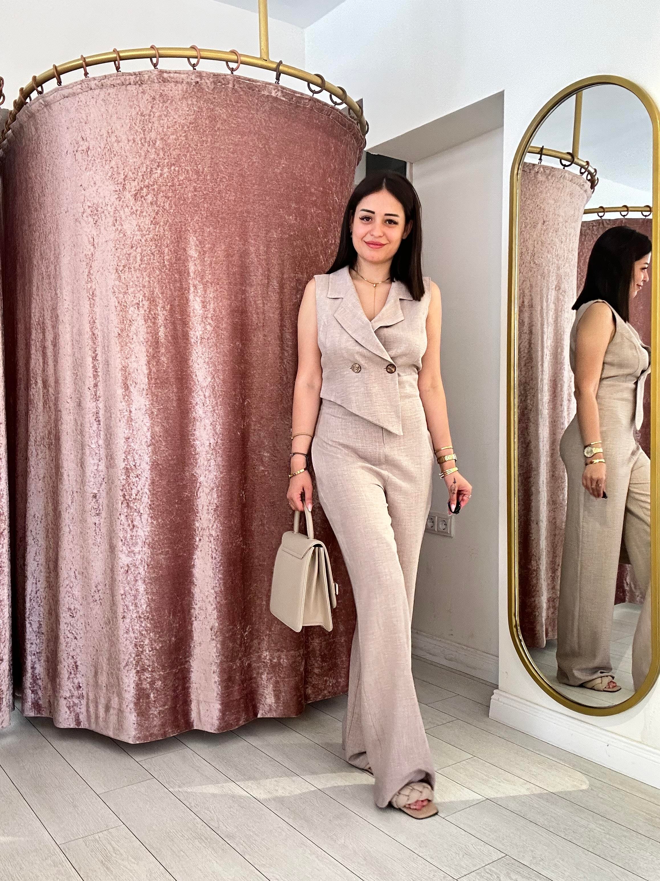 Düğme Detay Yelek Görünümlü Tulum Pembe