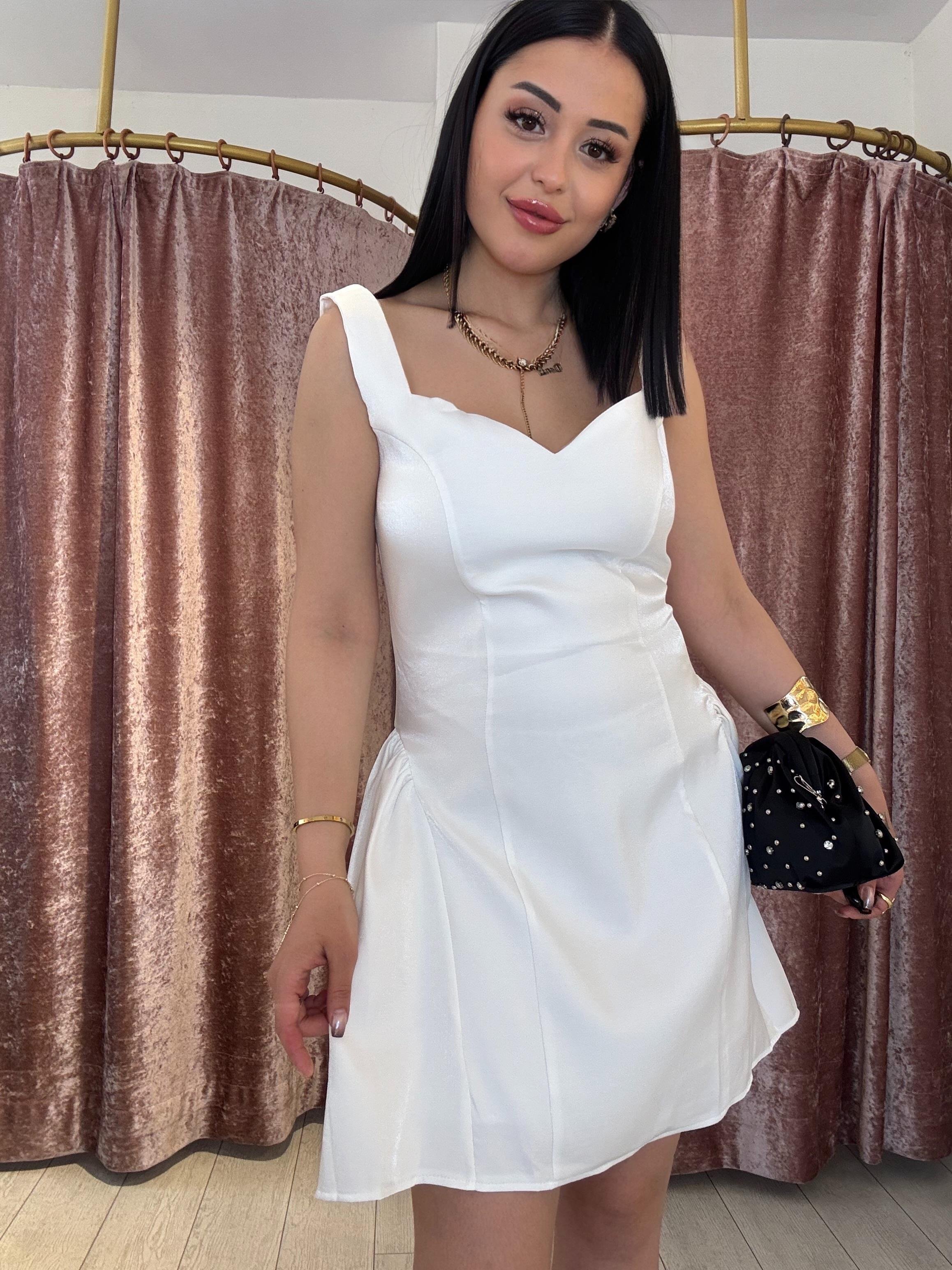 Kalın Askılı Parlak Kumaş Elbise Beyaz