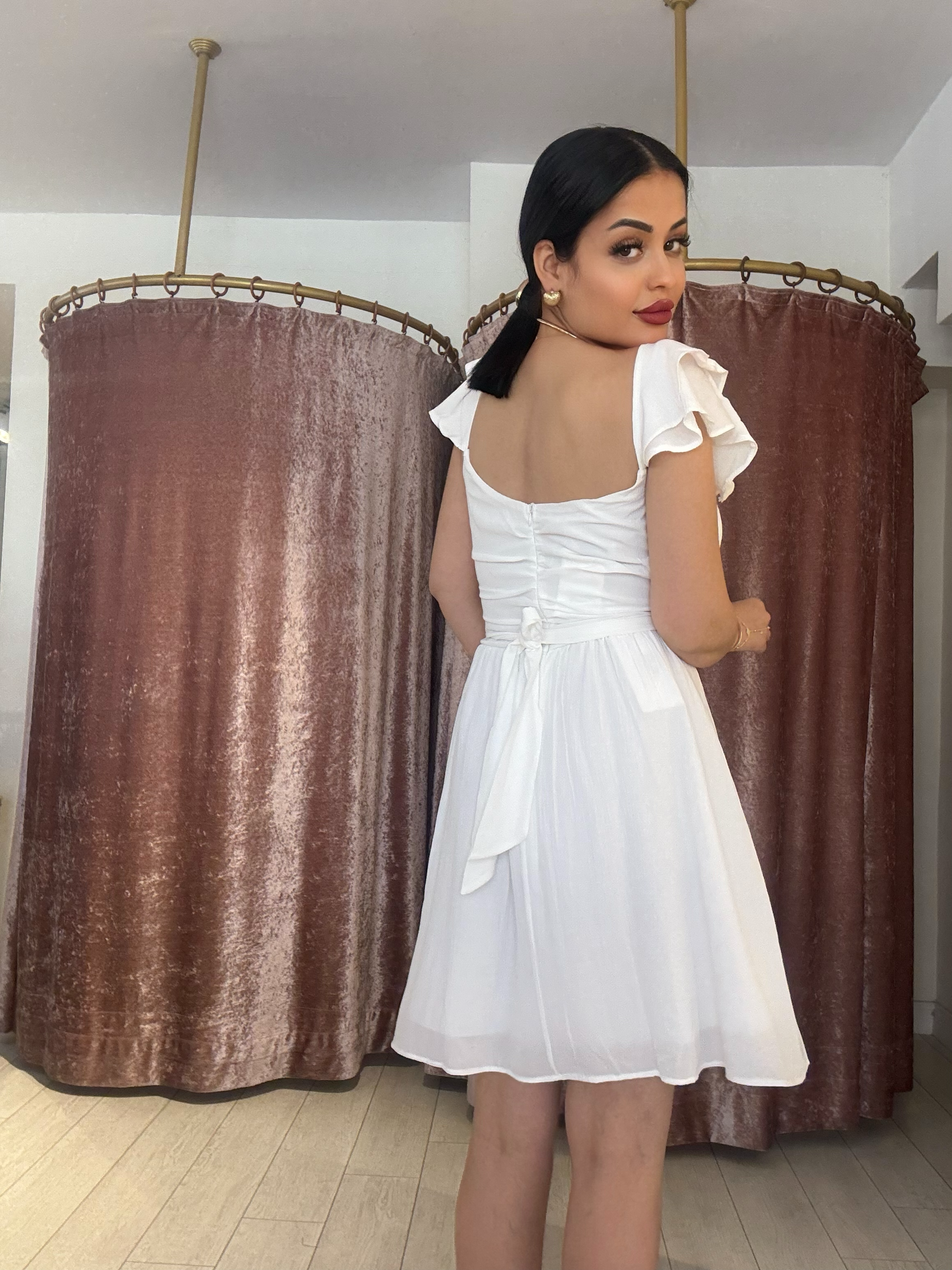 Kemer Detay Elbise Beyaz