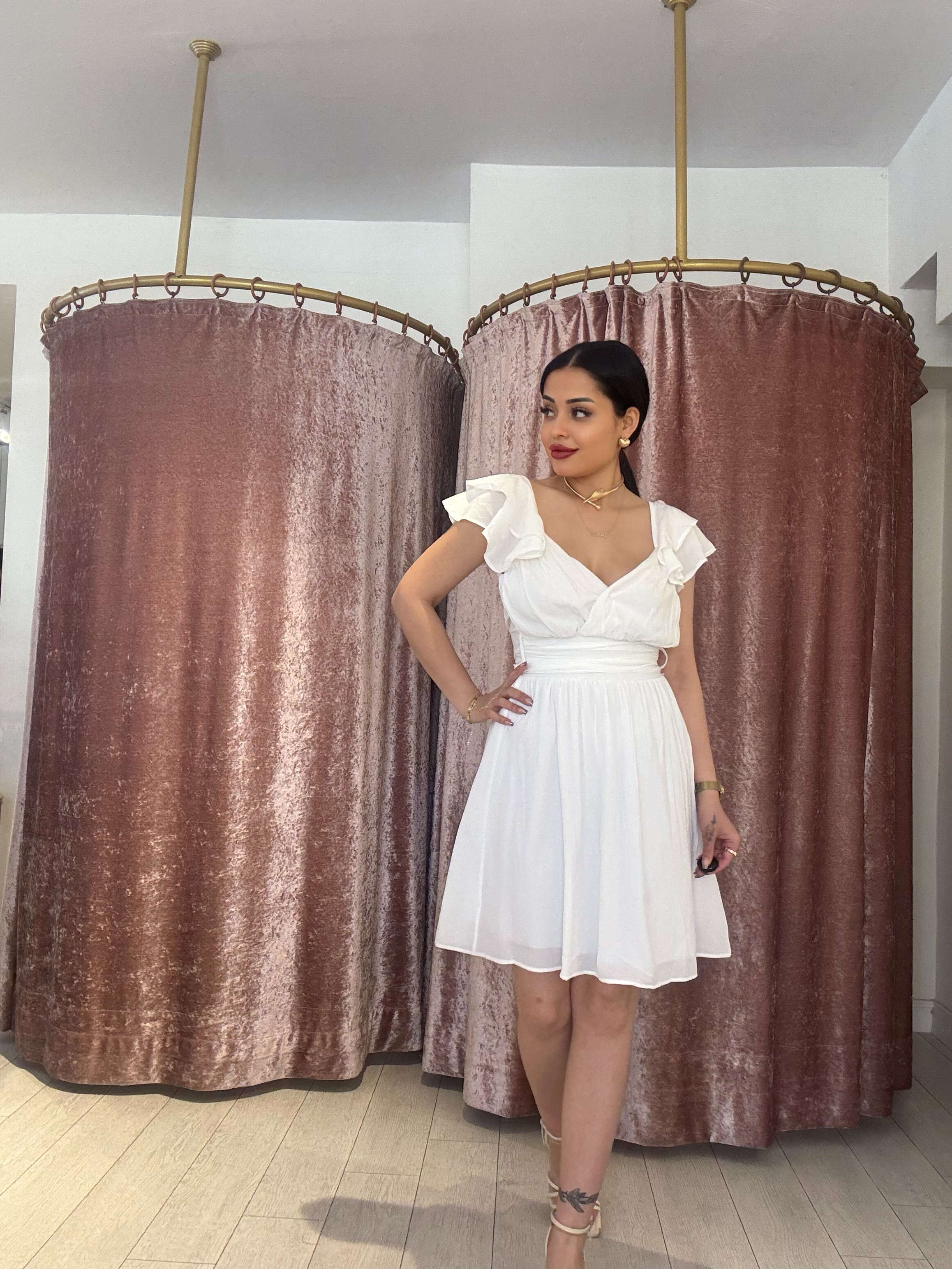 Kemer Detay Elbise Beyaz