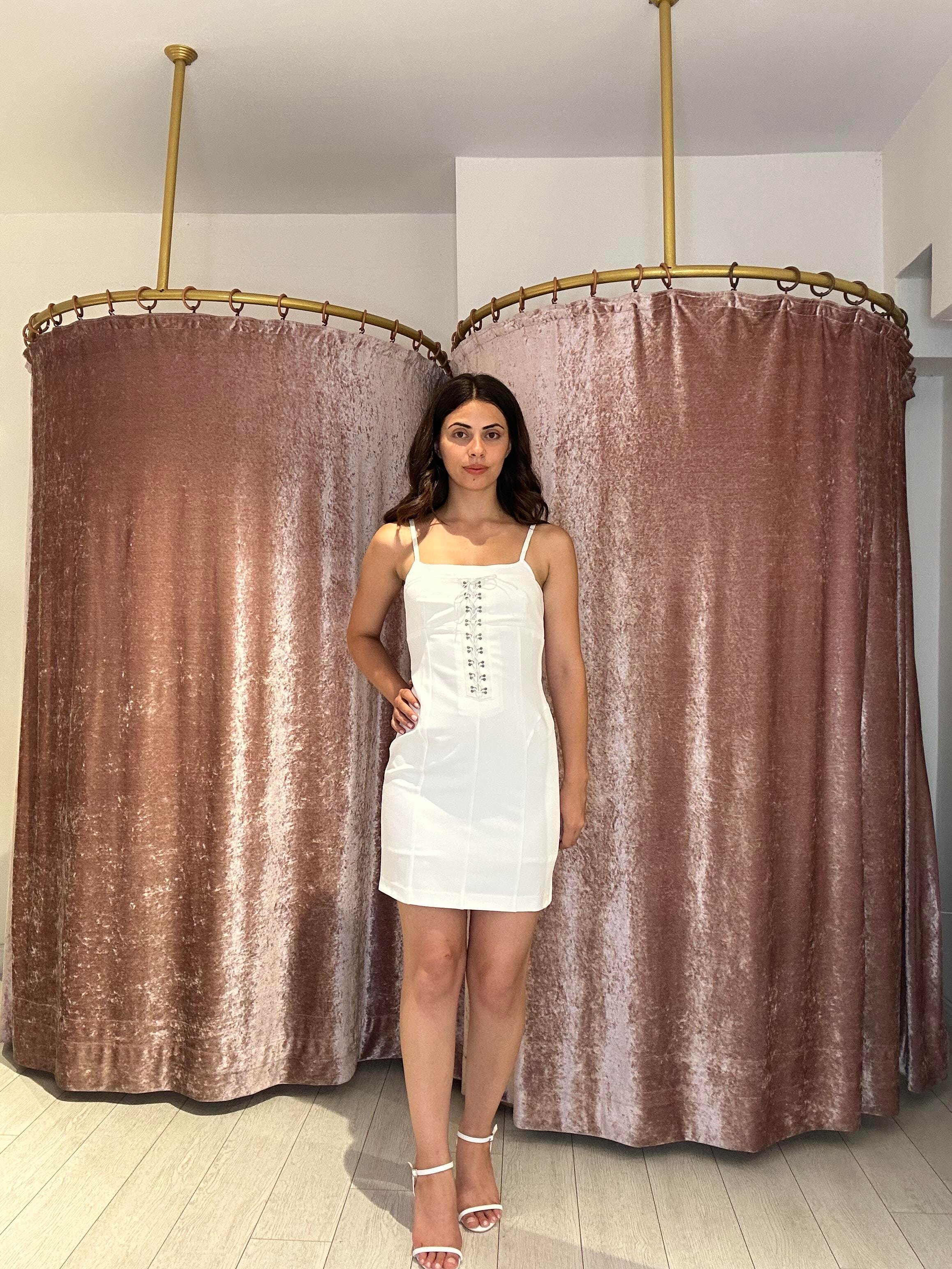 Ön Detay Lastik Kol Elbise Beyaz