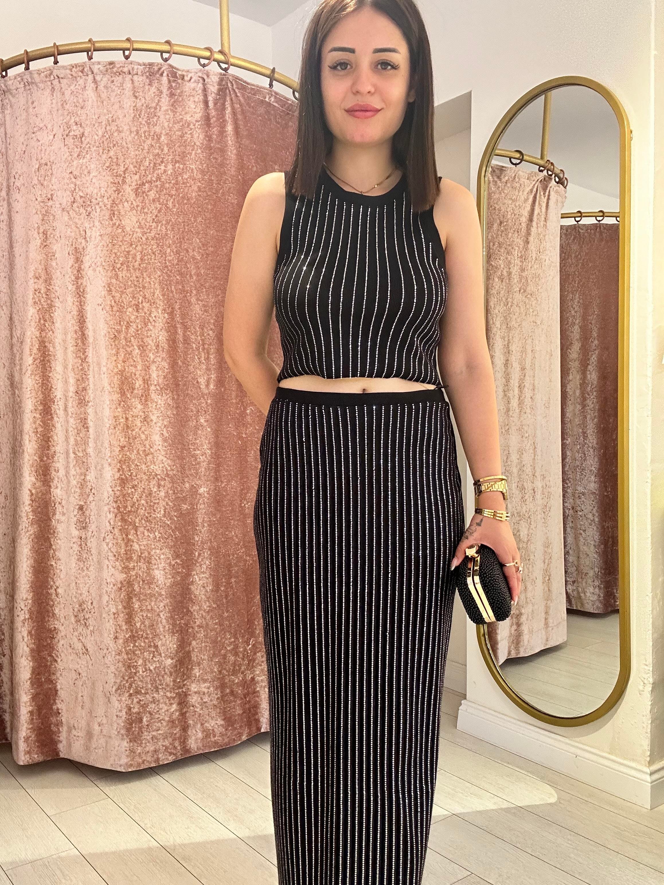 Şerit Taş Detaylı Triko Etekli Takım Siyah