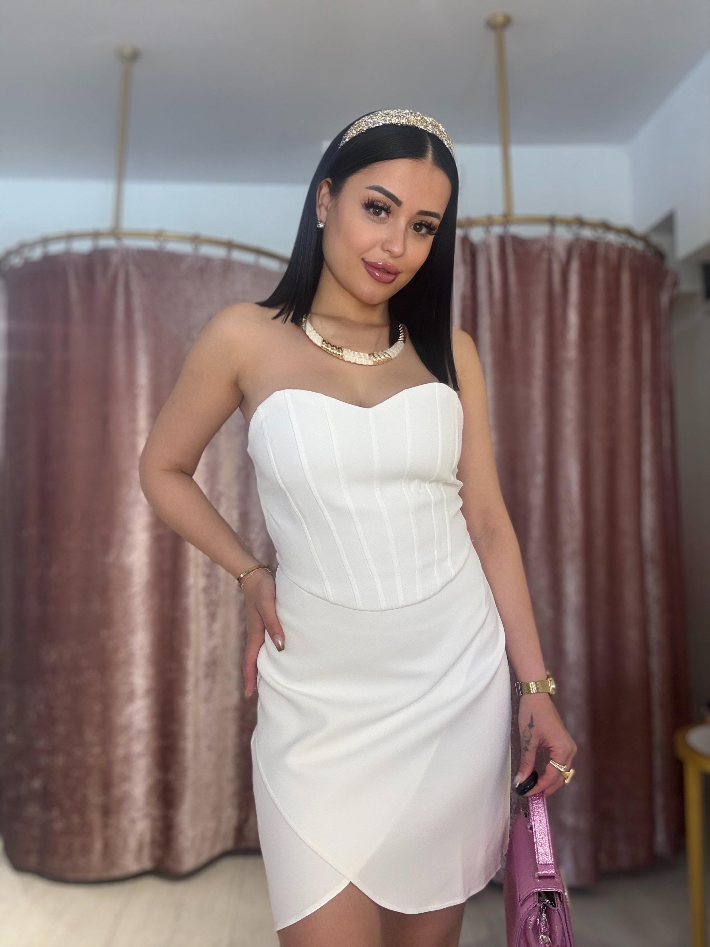 Straplez Gece Elbisesi Beyaz