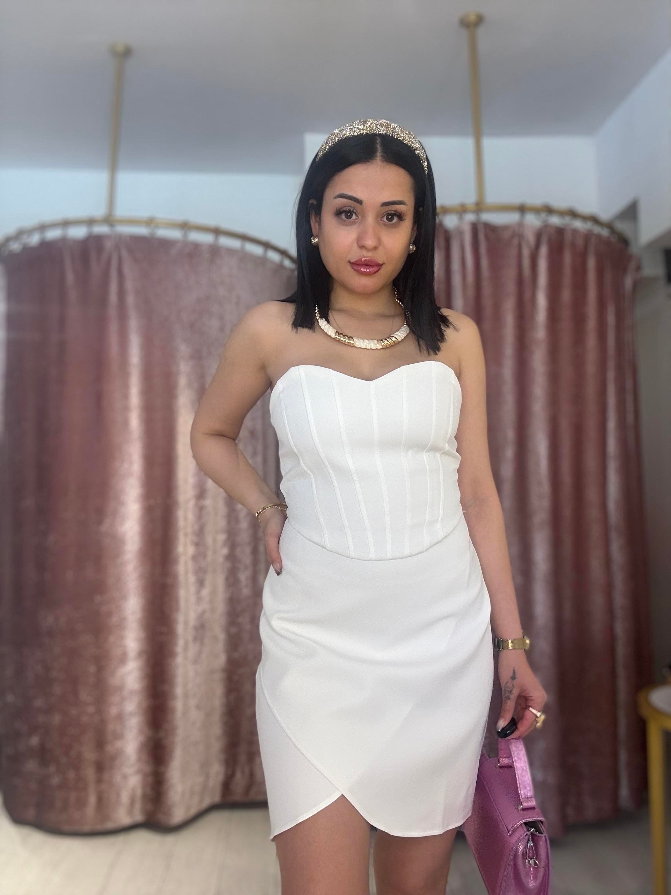 Straplez Gece Elbisesi Beyaz