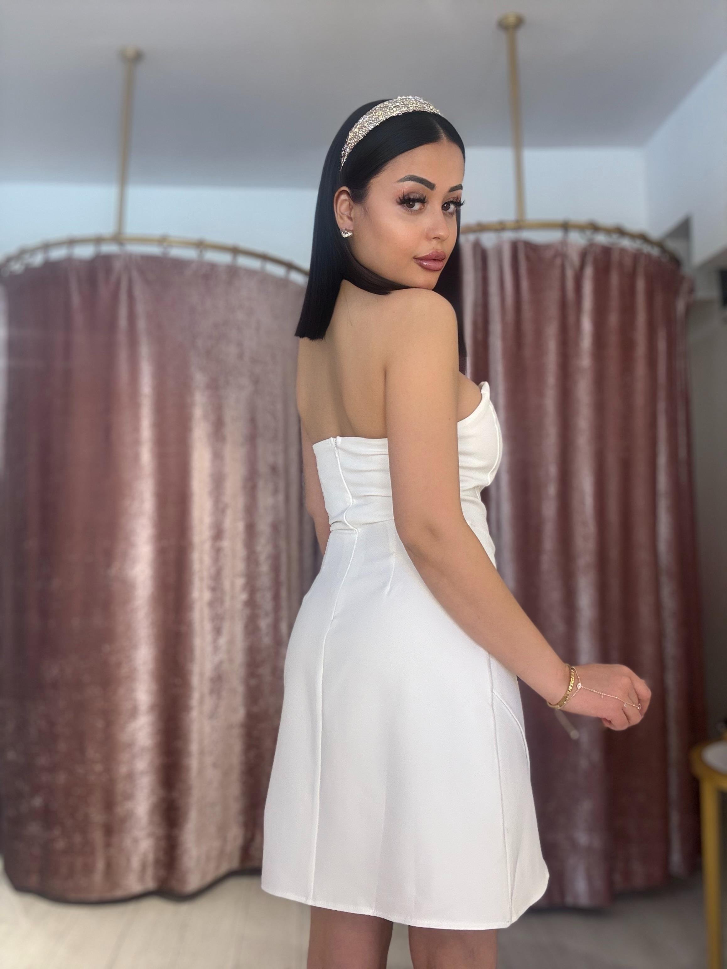 Straplez Gece Elbisesi Beyaz