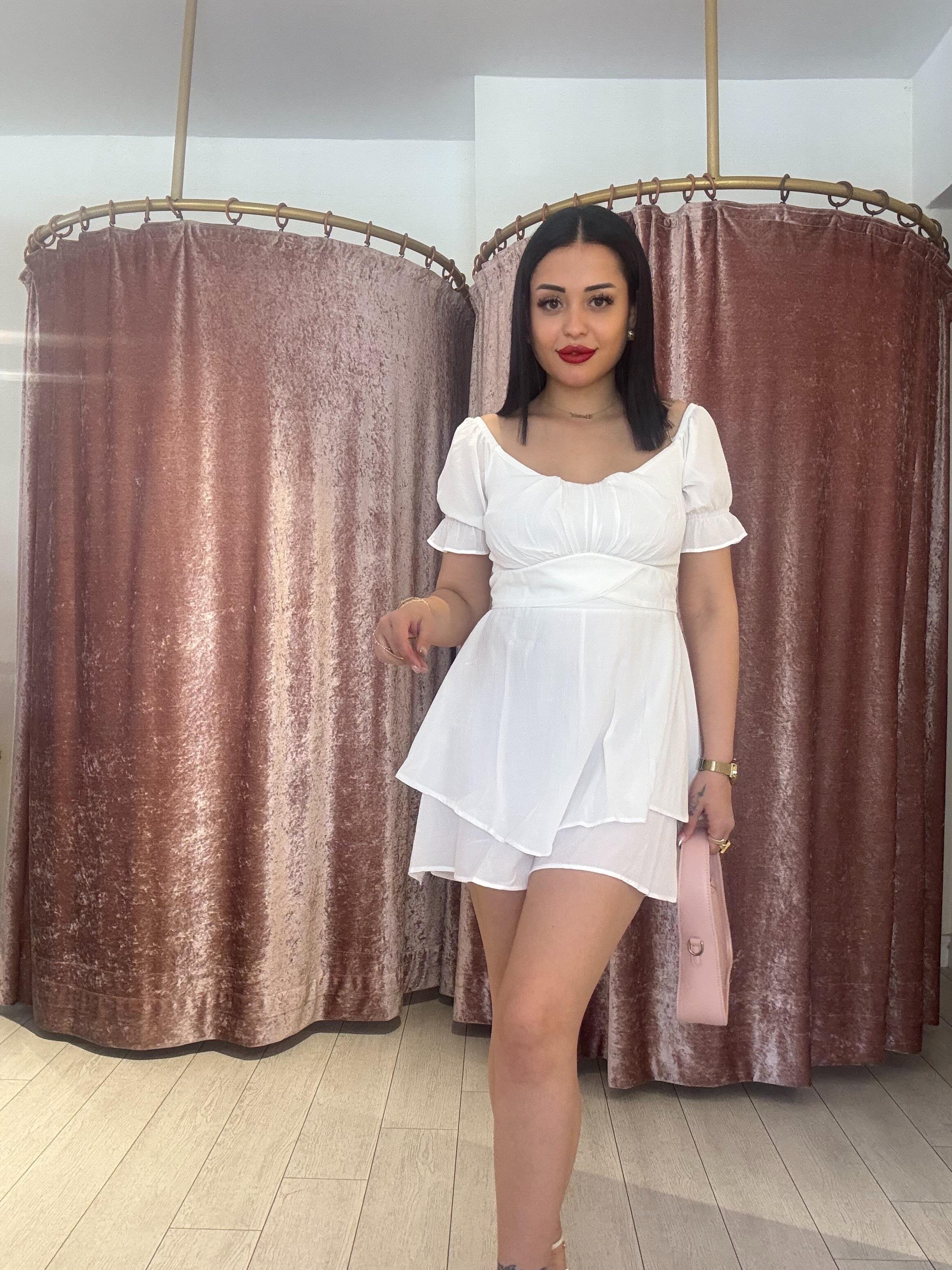 Yarım Kollu Şort Elbise Beyaz