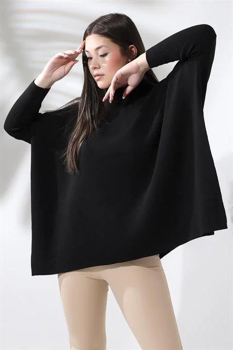Oversize Yırtmaçlı Triko Panço Kazak Siyah