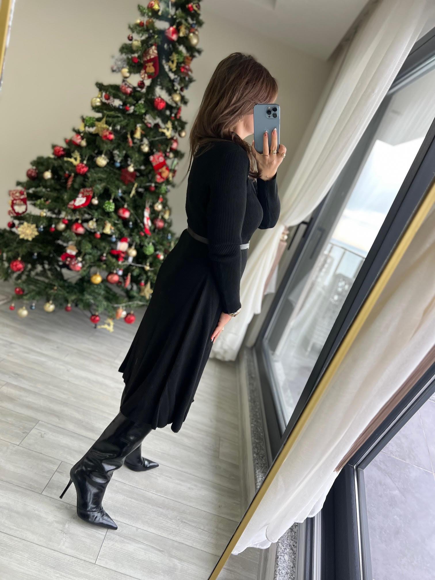 004 Kemerli Elbise SİYAH