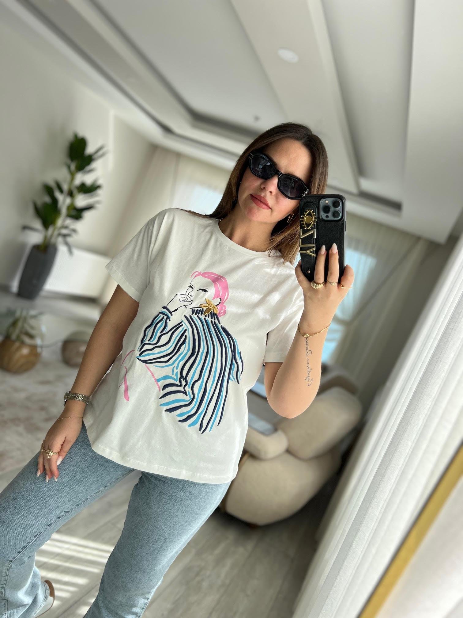 0216 Kız İşlemeli Tshirt EKRU