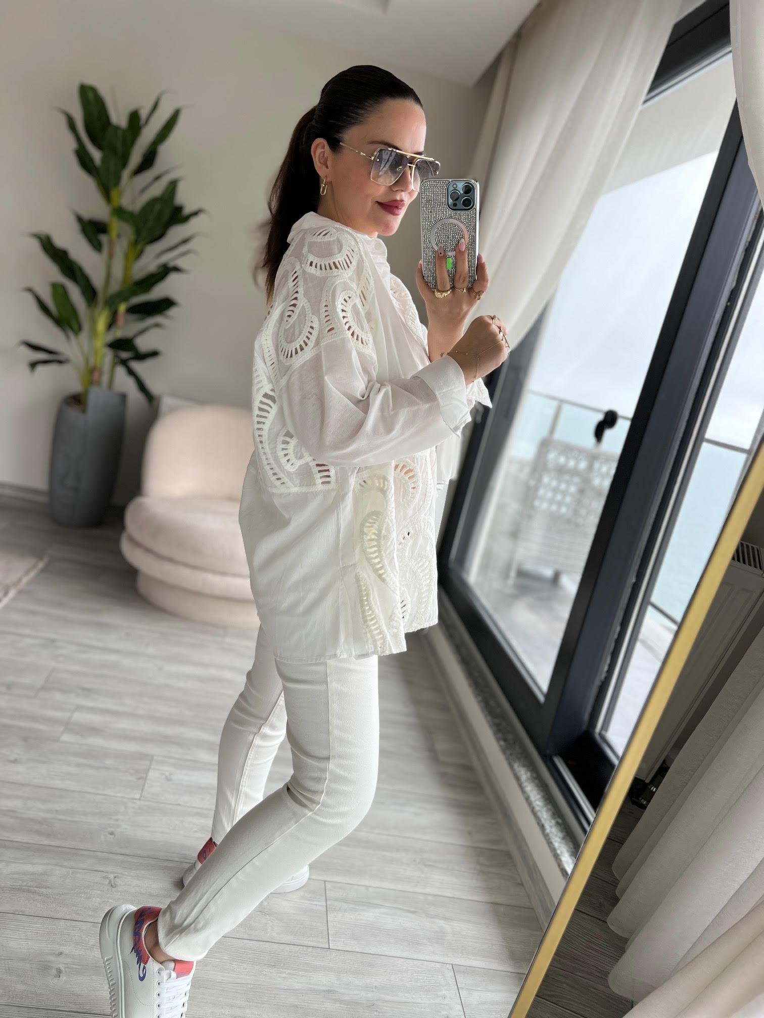 027 Nakışlı Gömlek EKRU