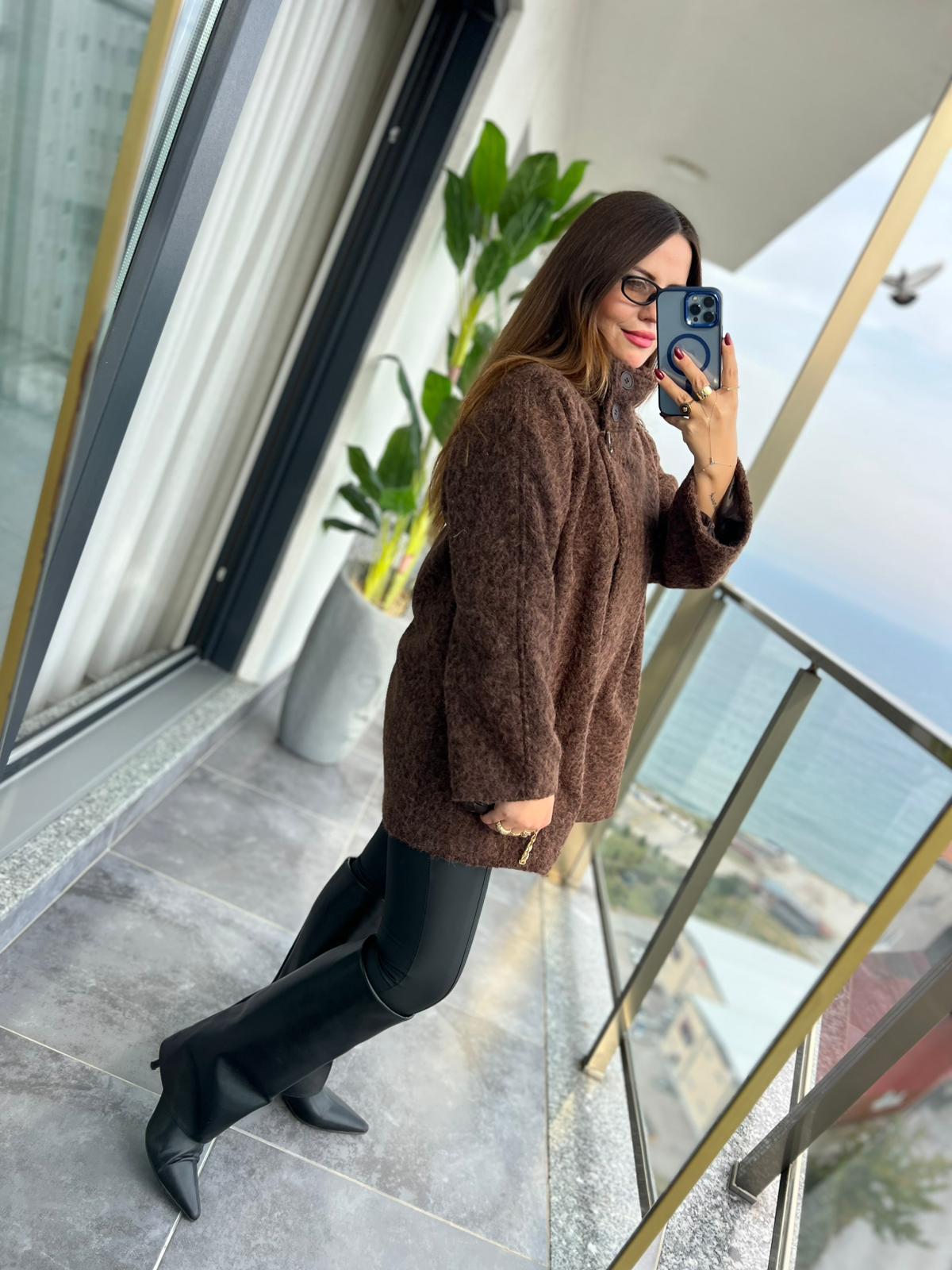 0675 Kuruvaze Kaşe Kaban KAHVE