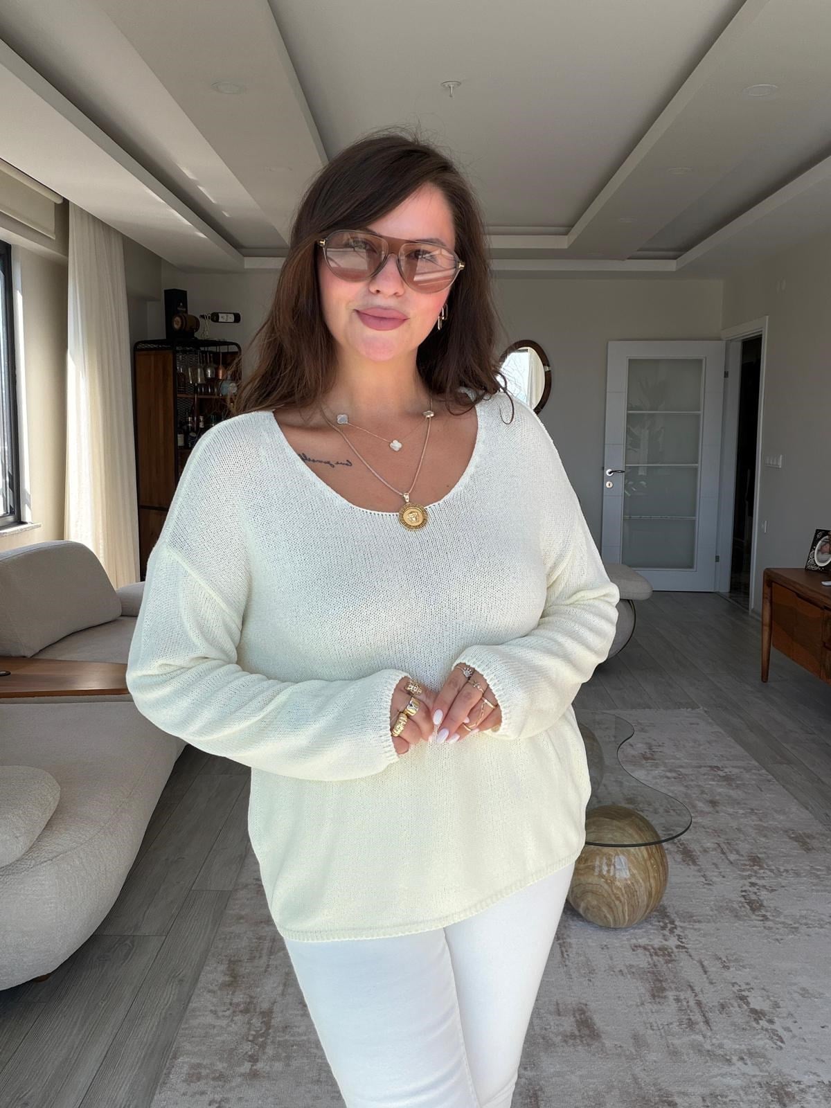 0706 Oval Yaka Trko Kazak EKRU