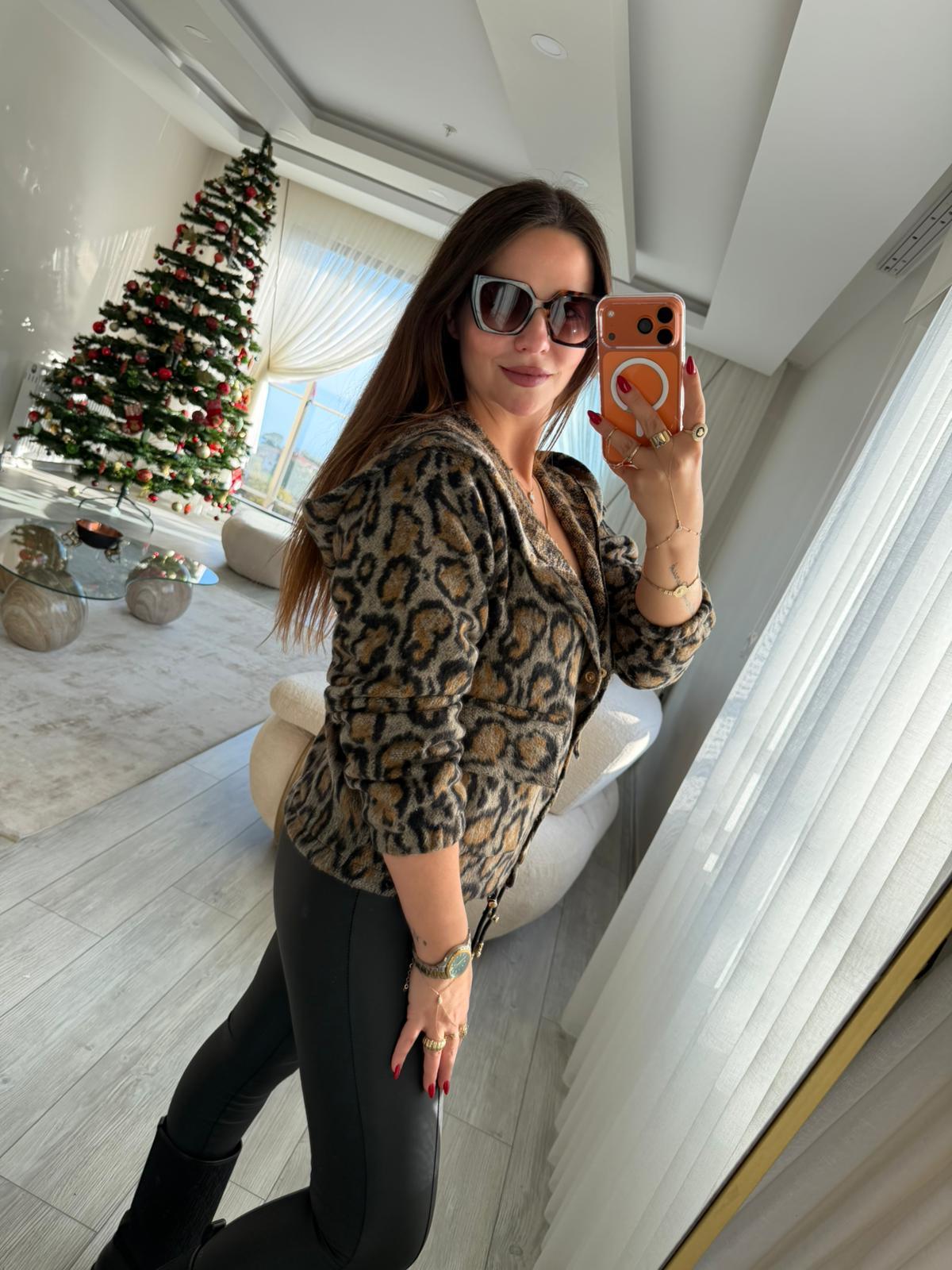 1005  Leoparlı Kapüşonlu Hırka LEOPAR