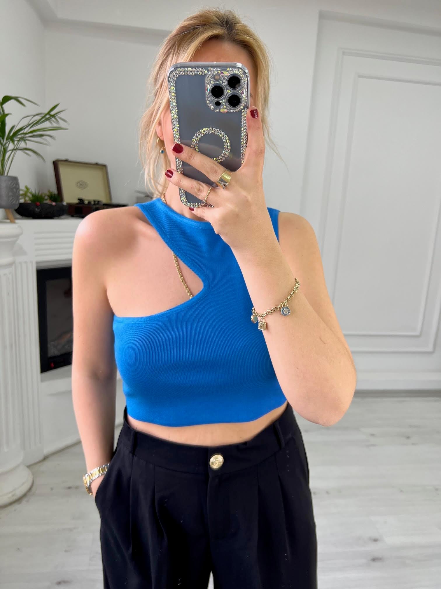 10173 Bisiklet Yaka Dekolte Crop SAKS
