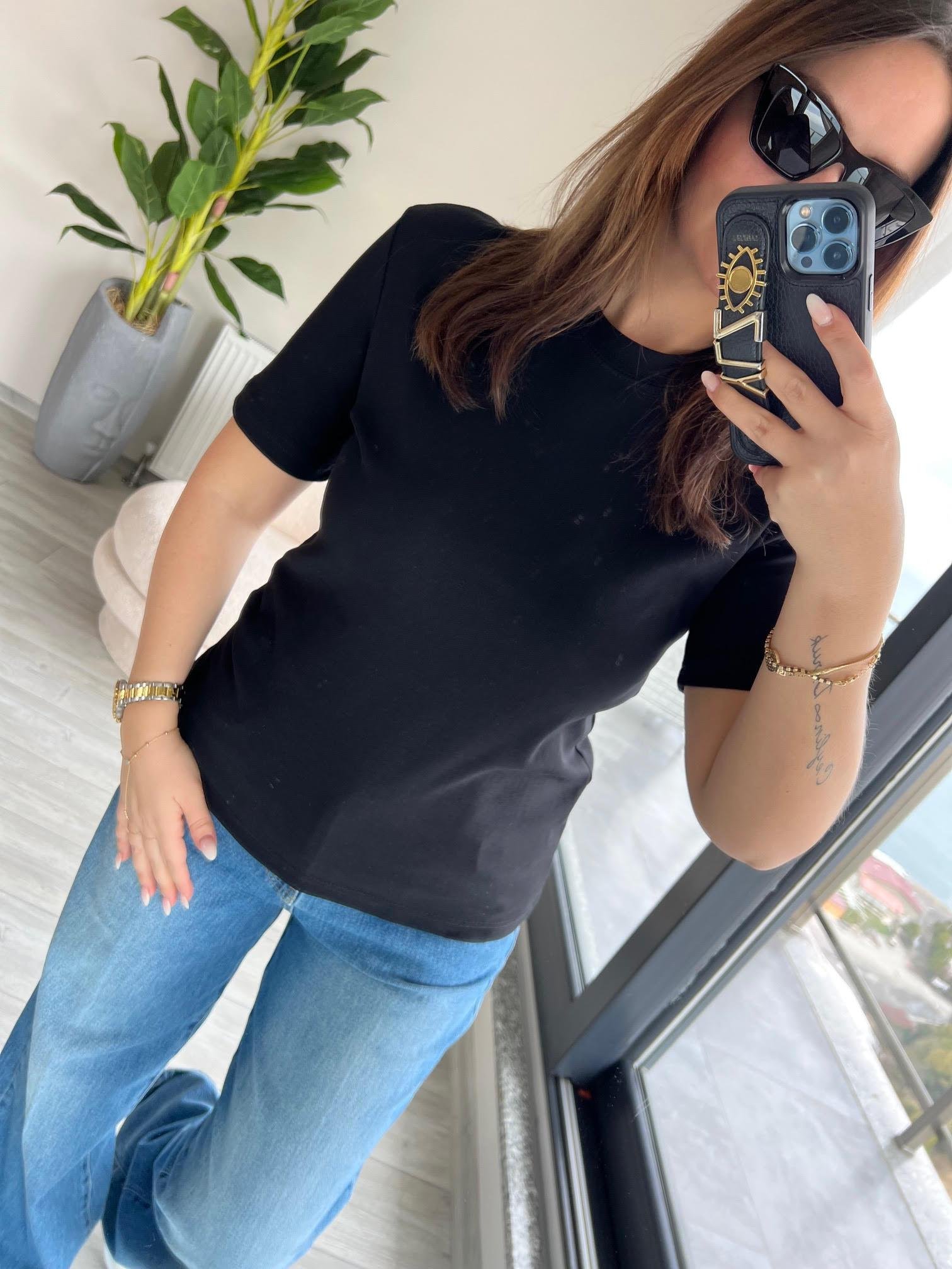1075 Bisiklet Yaka Tshirt SİYAH