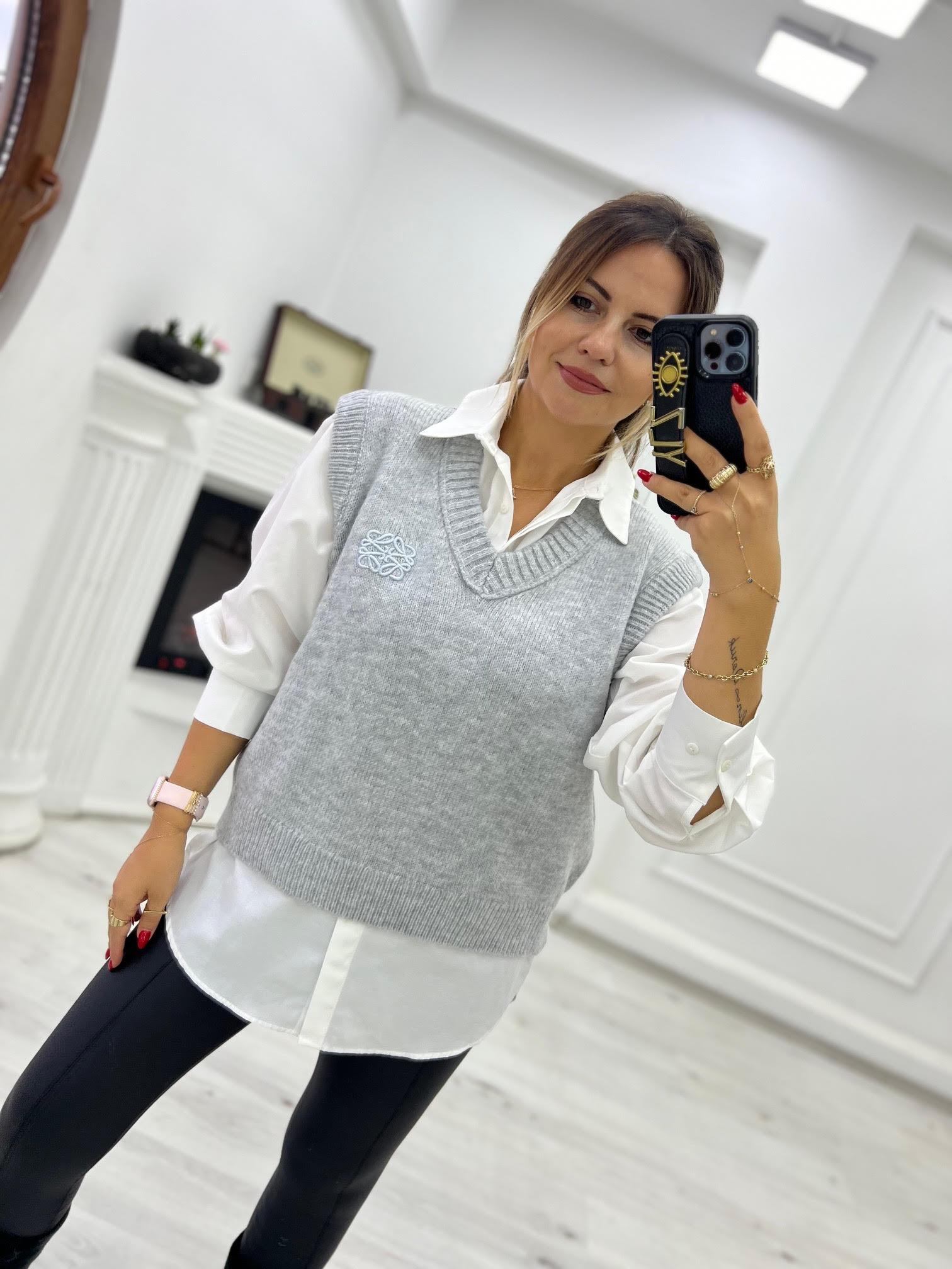 2120 Ters Dikiş V Yaka Süveter GRİ